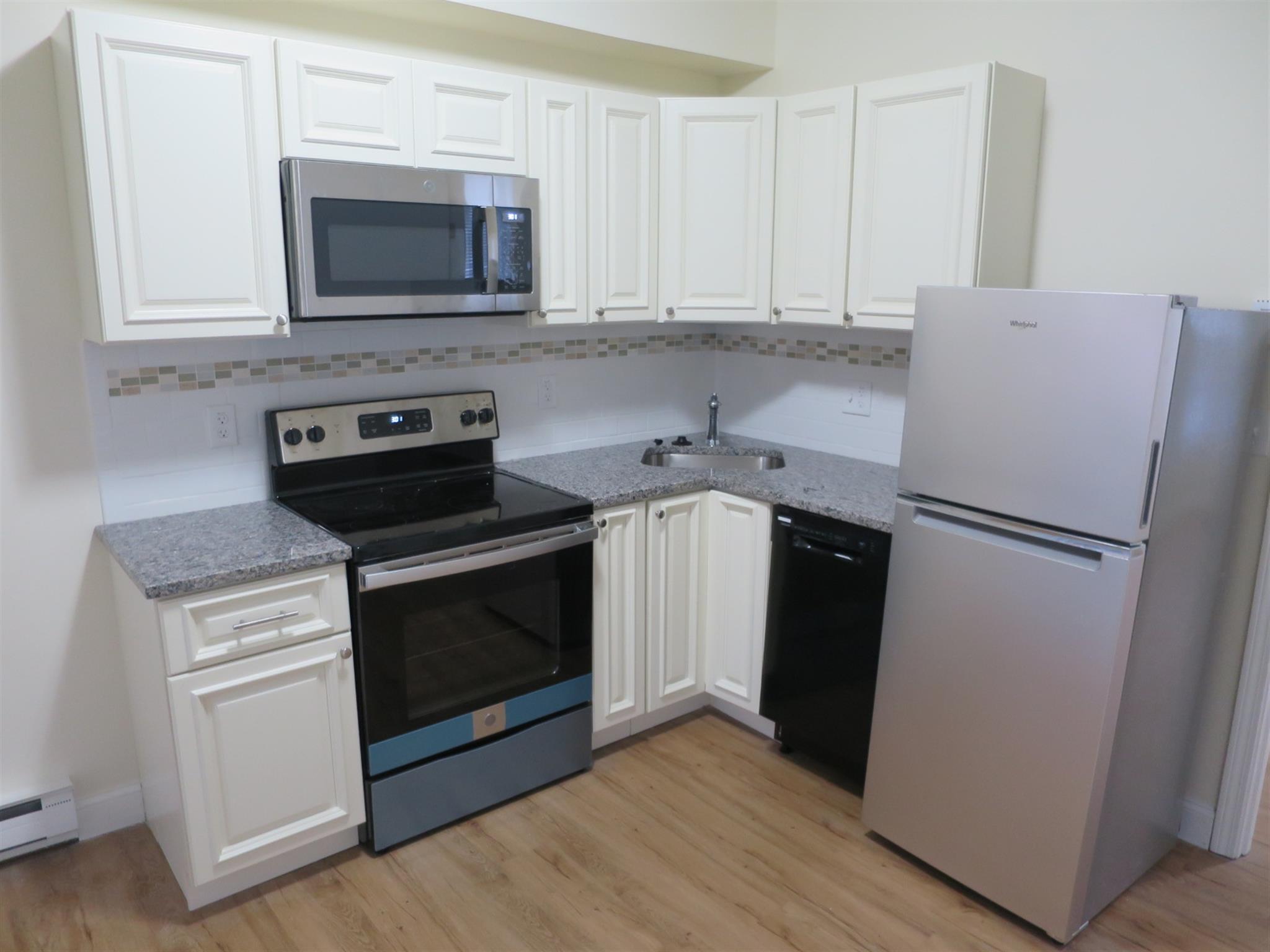 19 Linden Ave, Porter Square