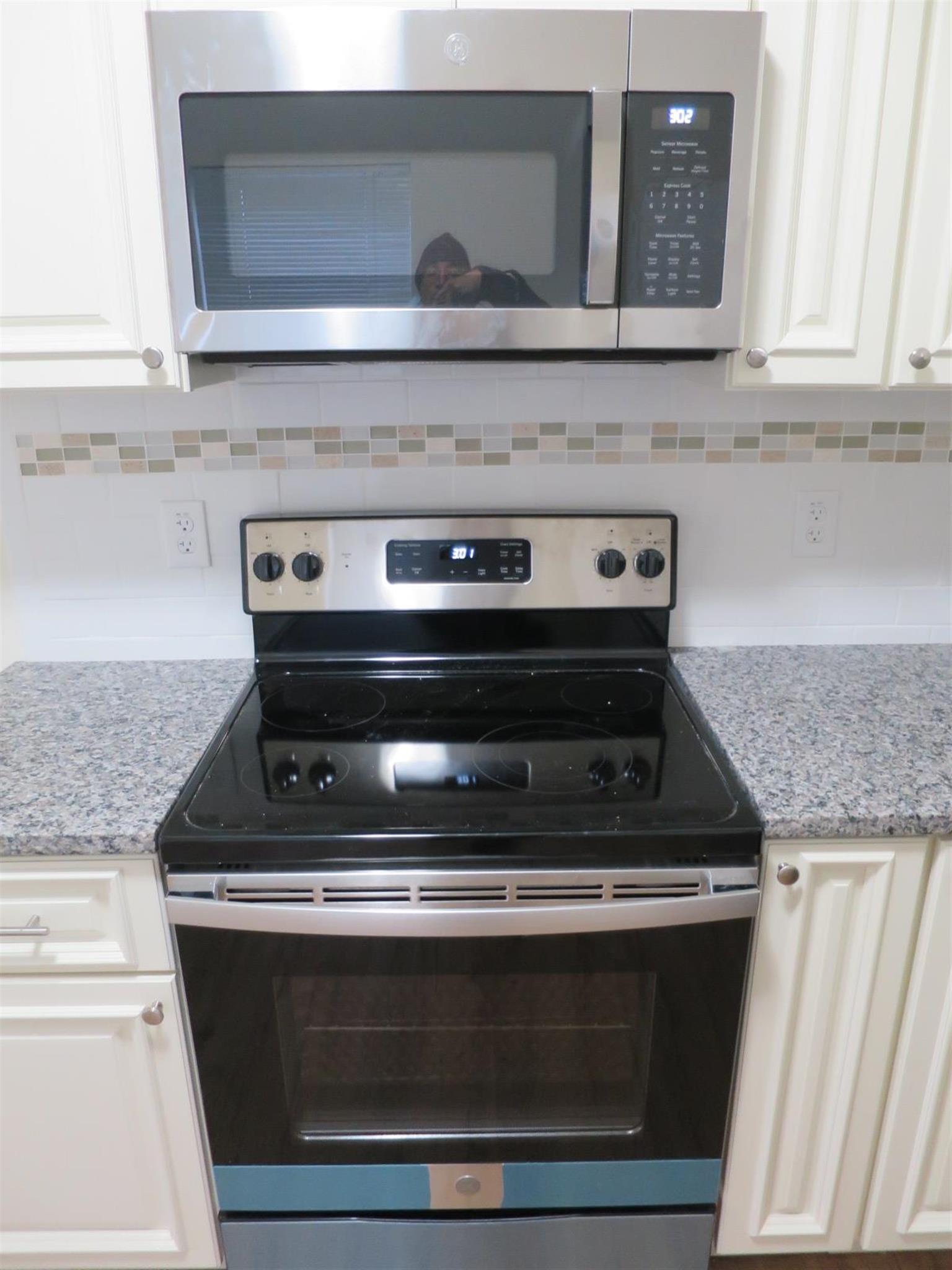 19 Linden Ave, Porter Square