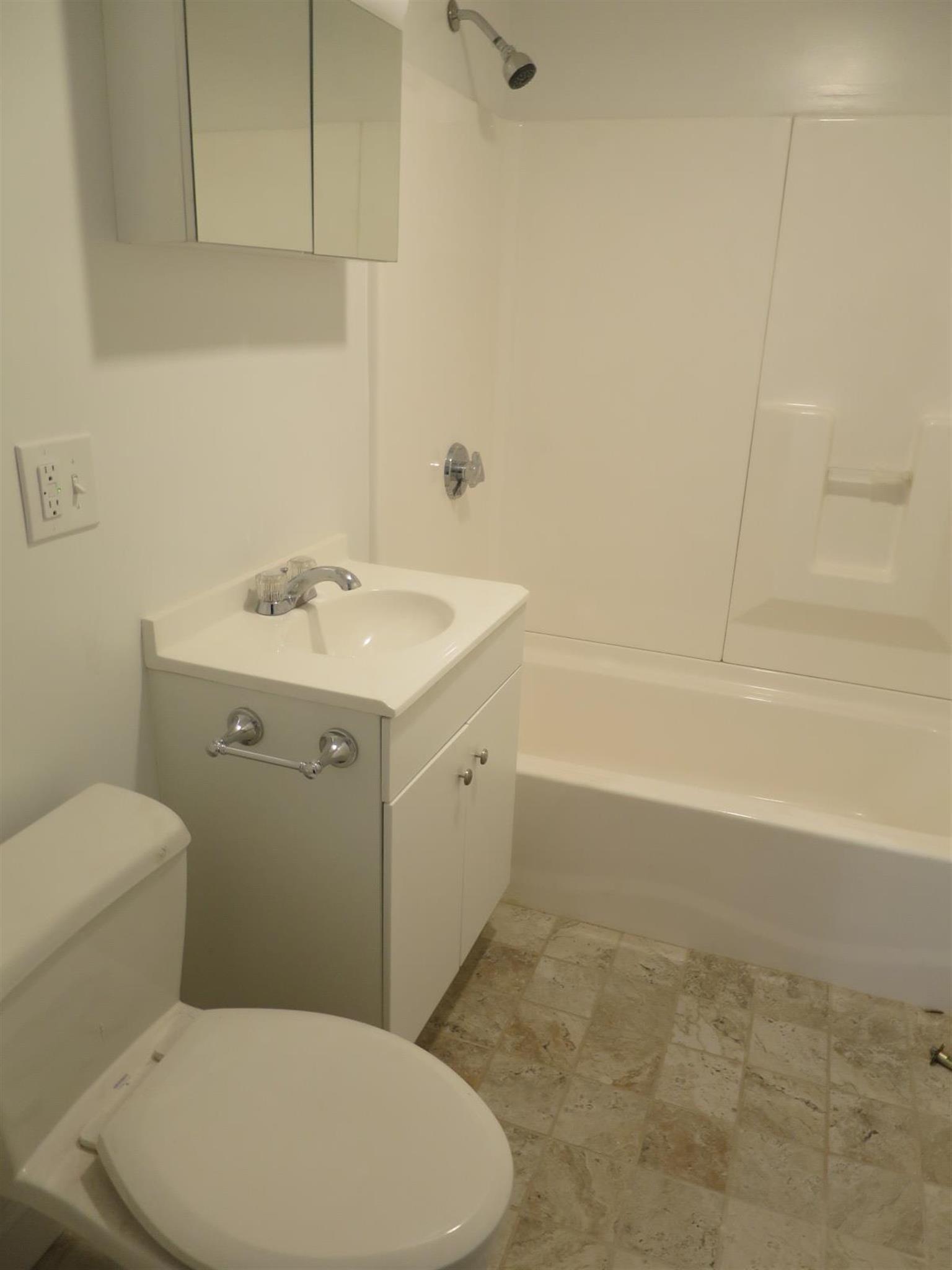 19 Linden Ave, Porter Square