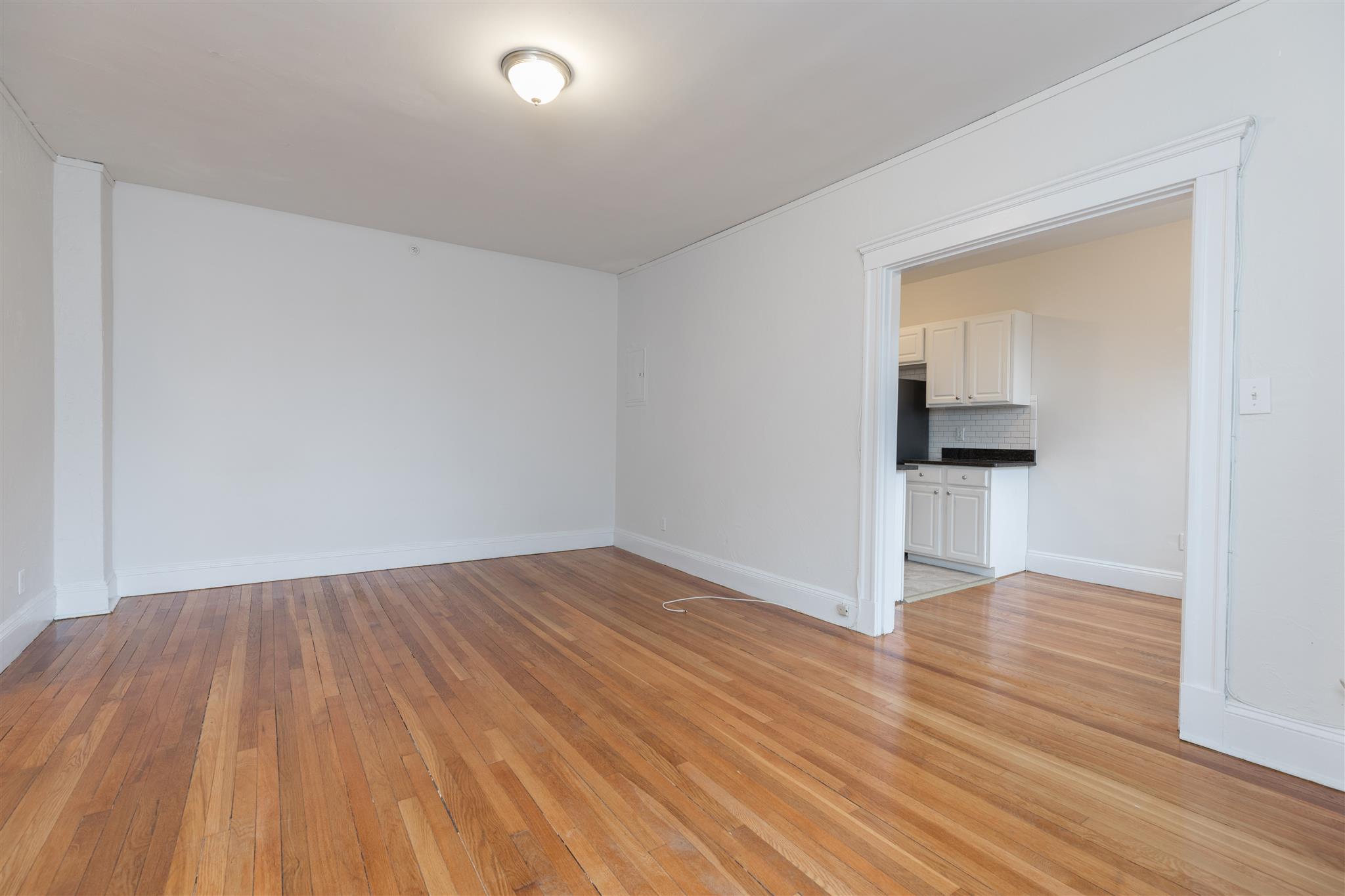 1558 Massachusetts Ave, Harvard Square