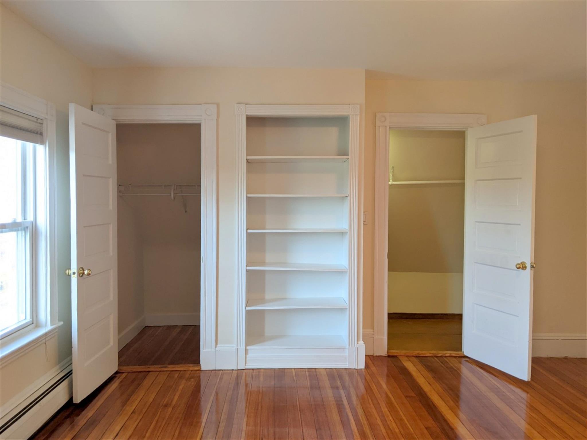 171 College Ave, Tufts