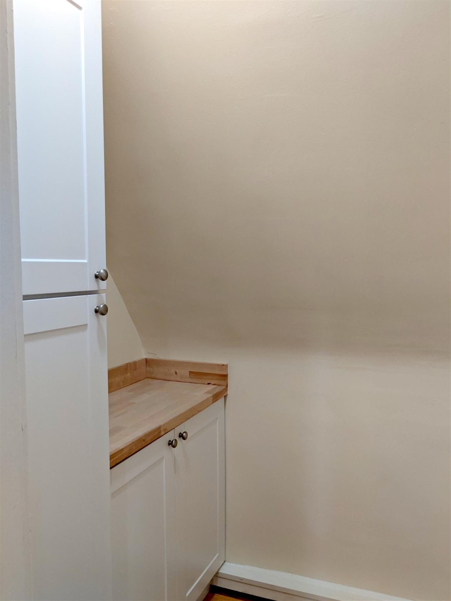 171 College Ave, Tufts