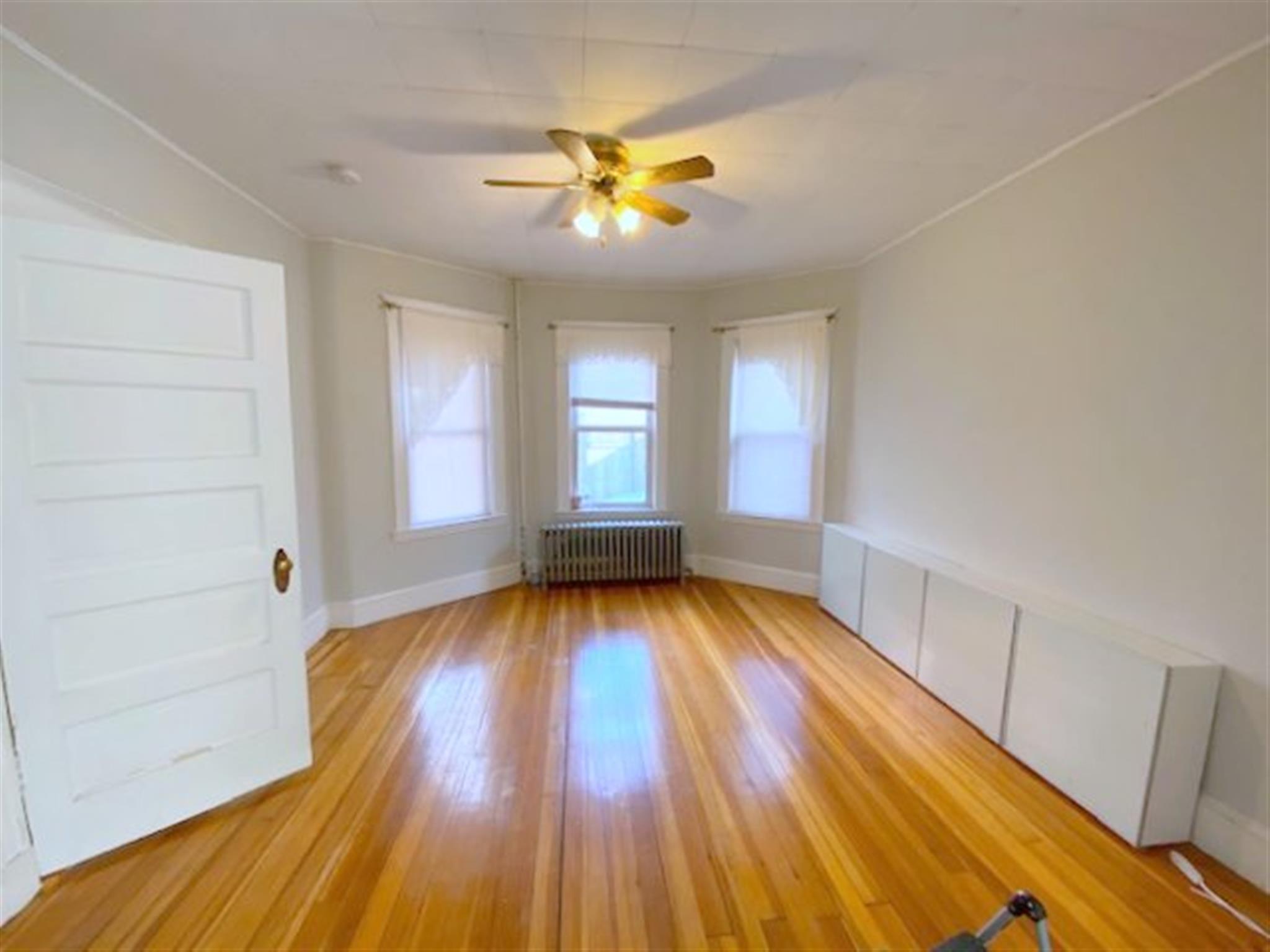 2 Drummond Pl, North Cambridge