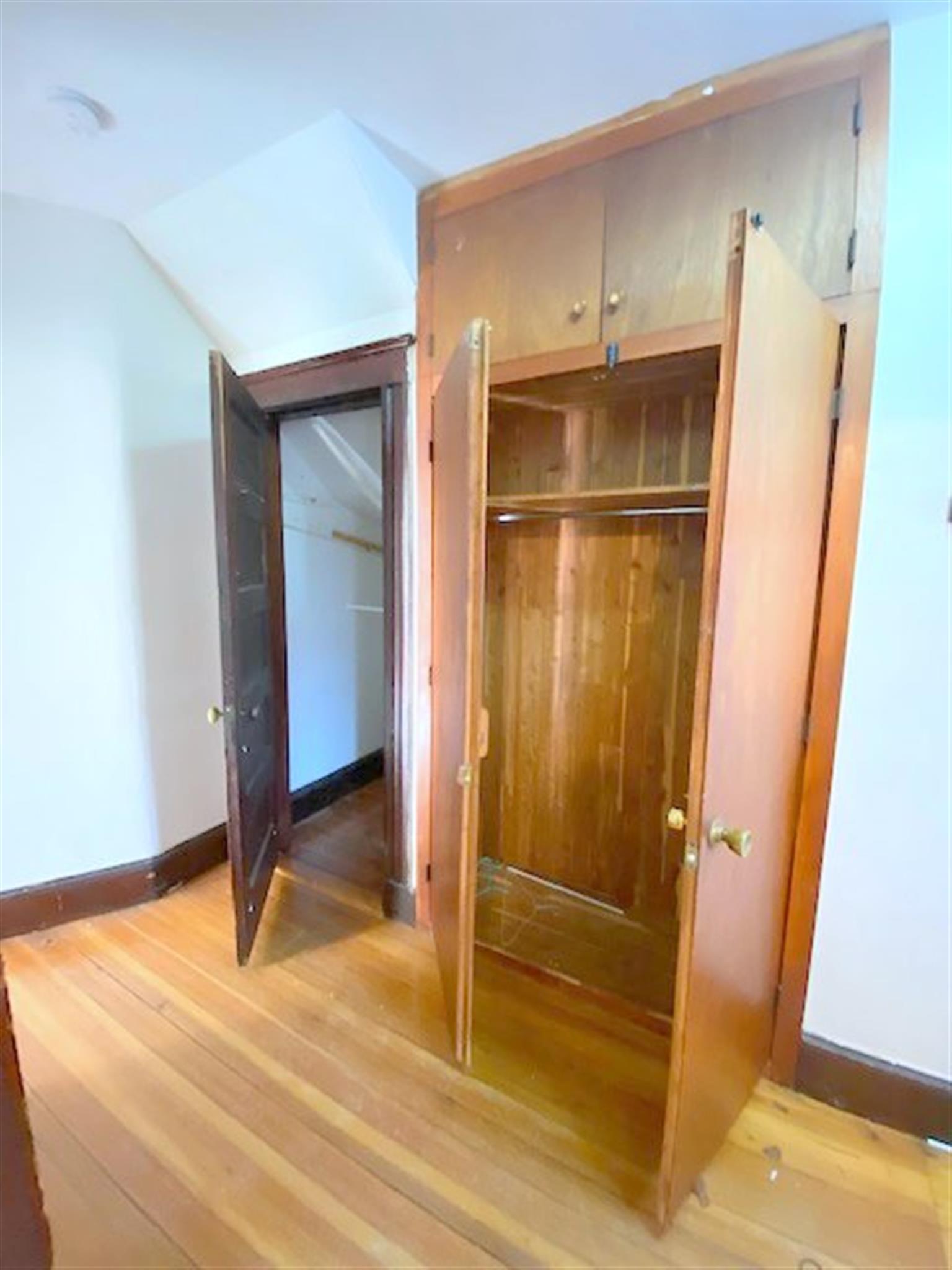 2 Drummond Pl, North Cambridge