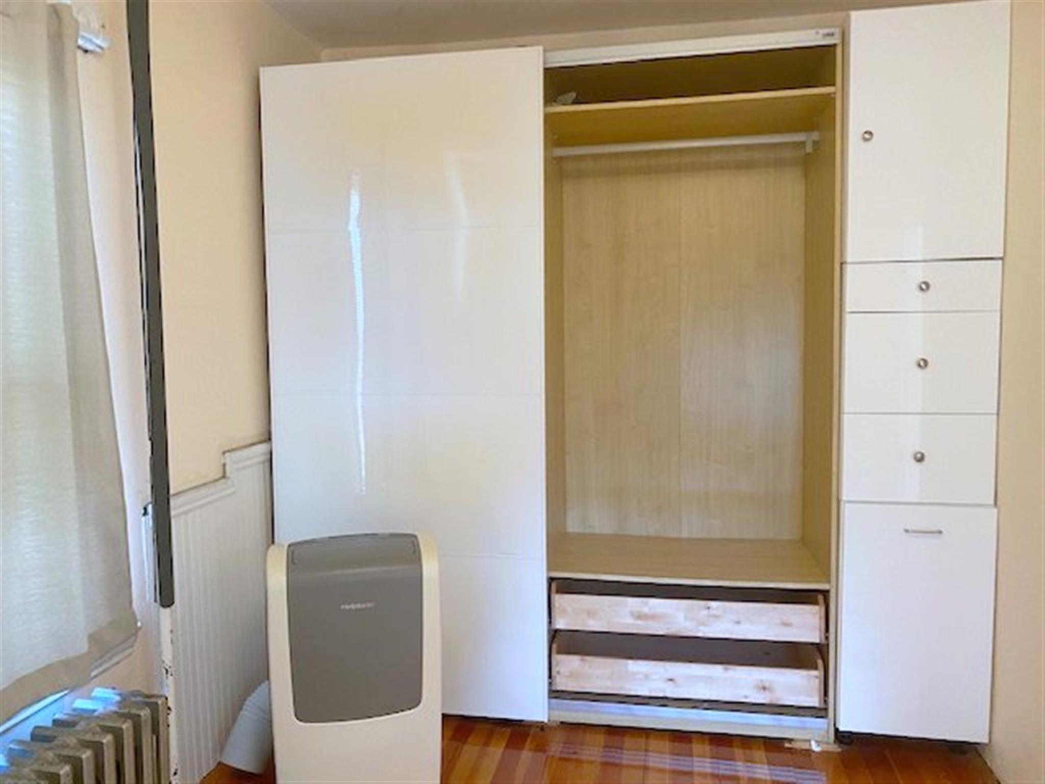 2 Drummond Pl, North Cambridge