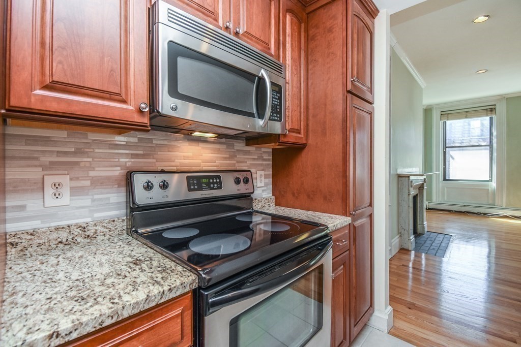 275 Beacon St, Back Bay