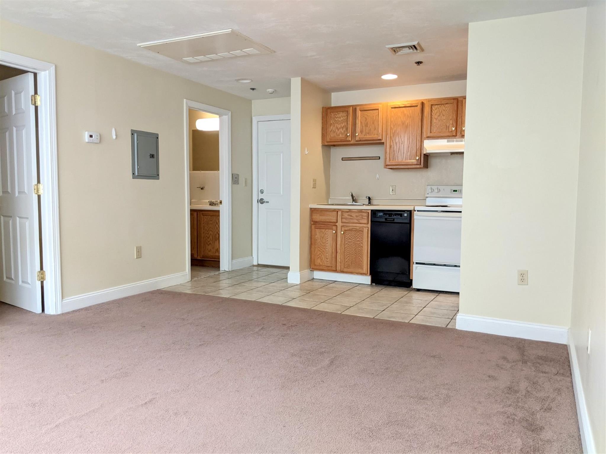 15 Pearl St, Central Square