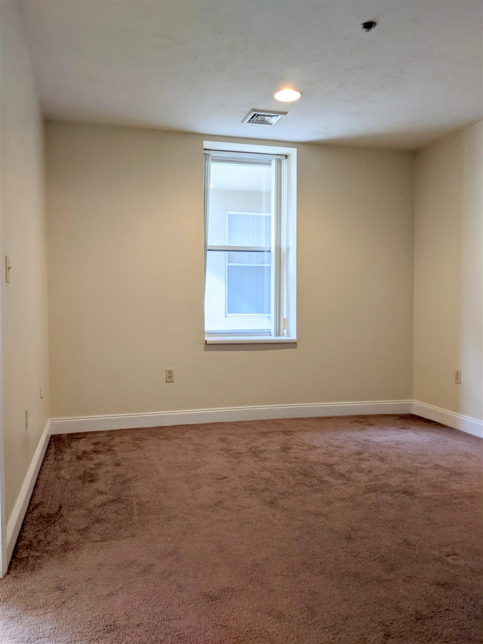 15 Pearl St, Central Square