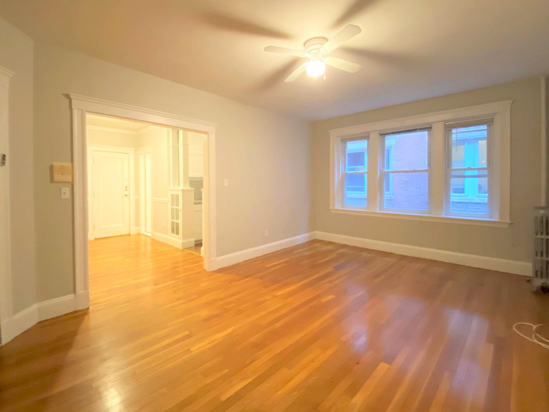 11 Gray St, Neighborhood Nine