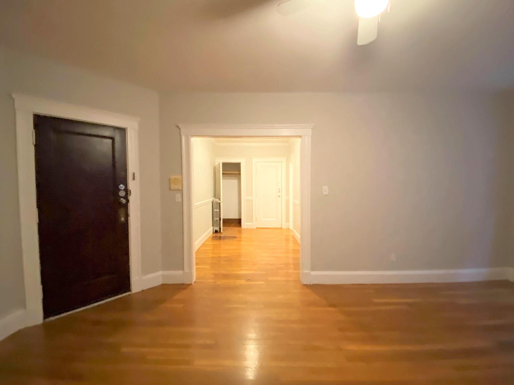 11 Gray St, Neighborhood Nine