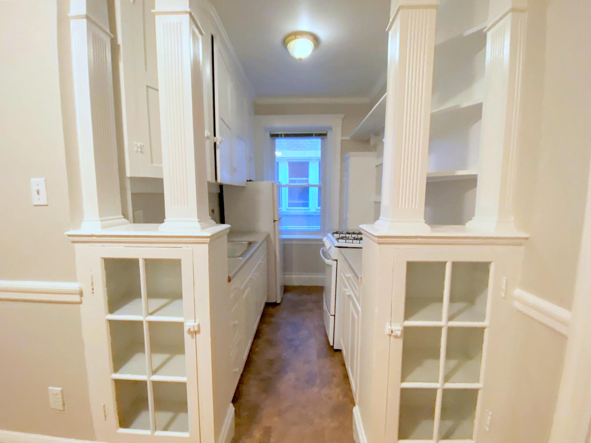 11 Gray St, Neighborhood Nine