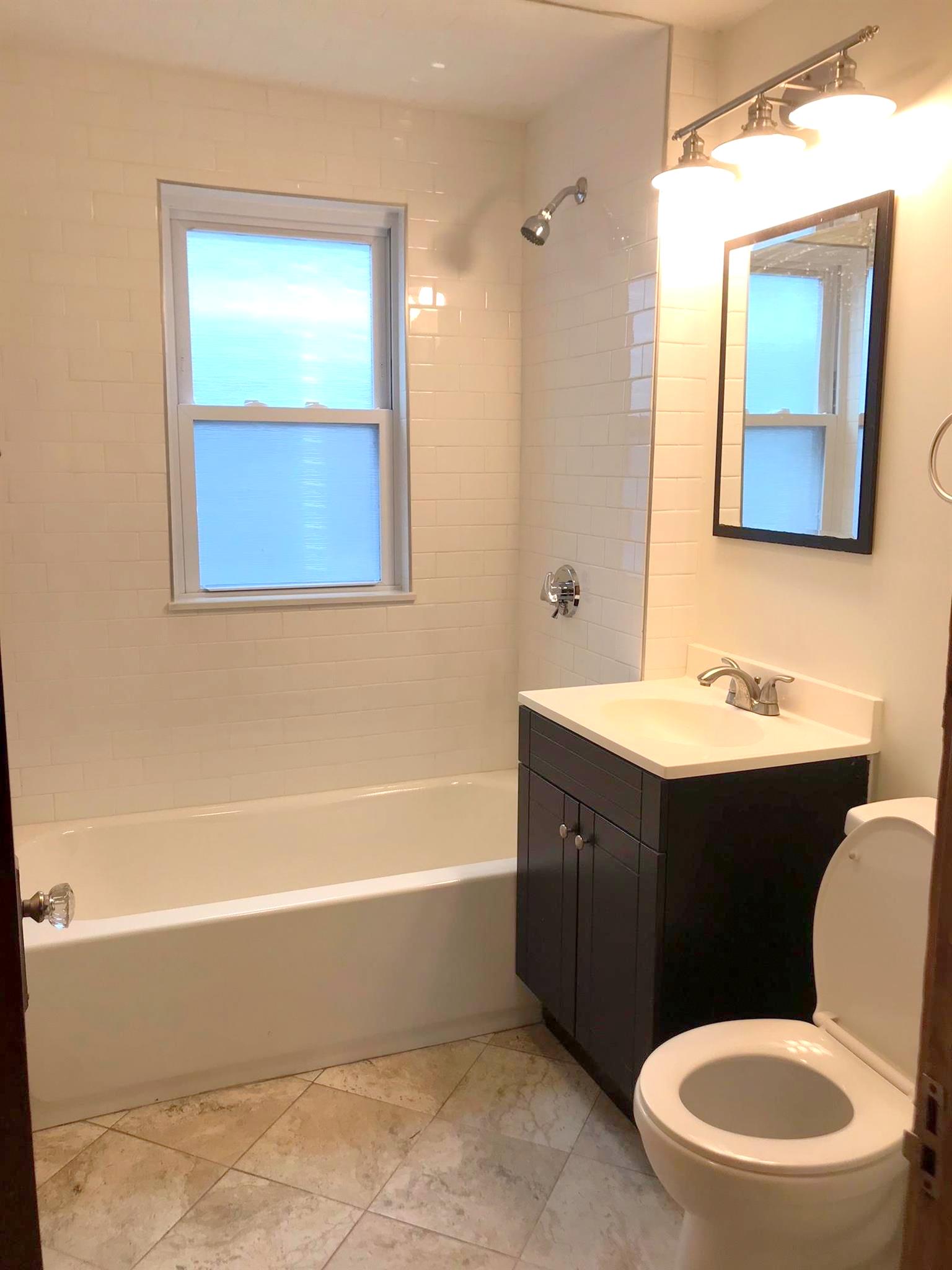 6 Bradford Ave, Medford