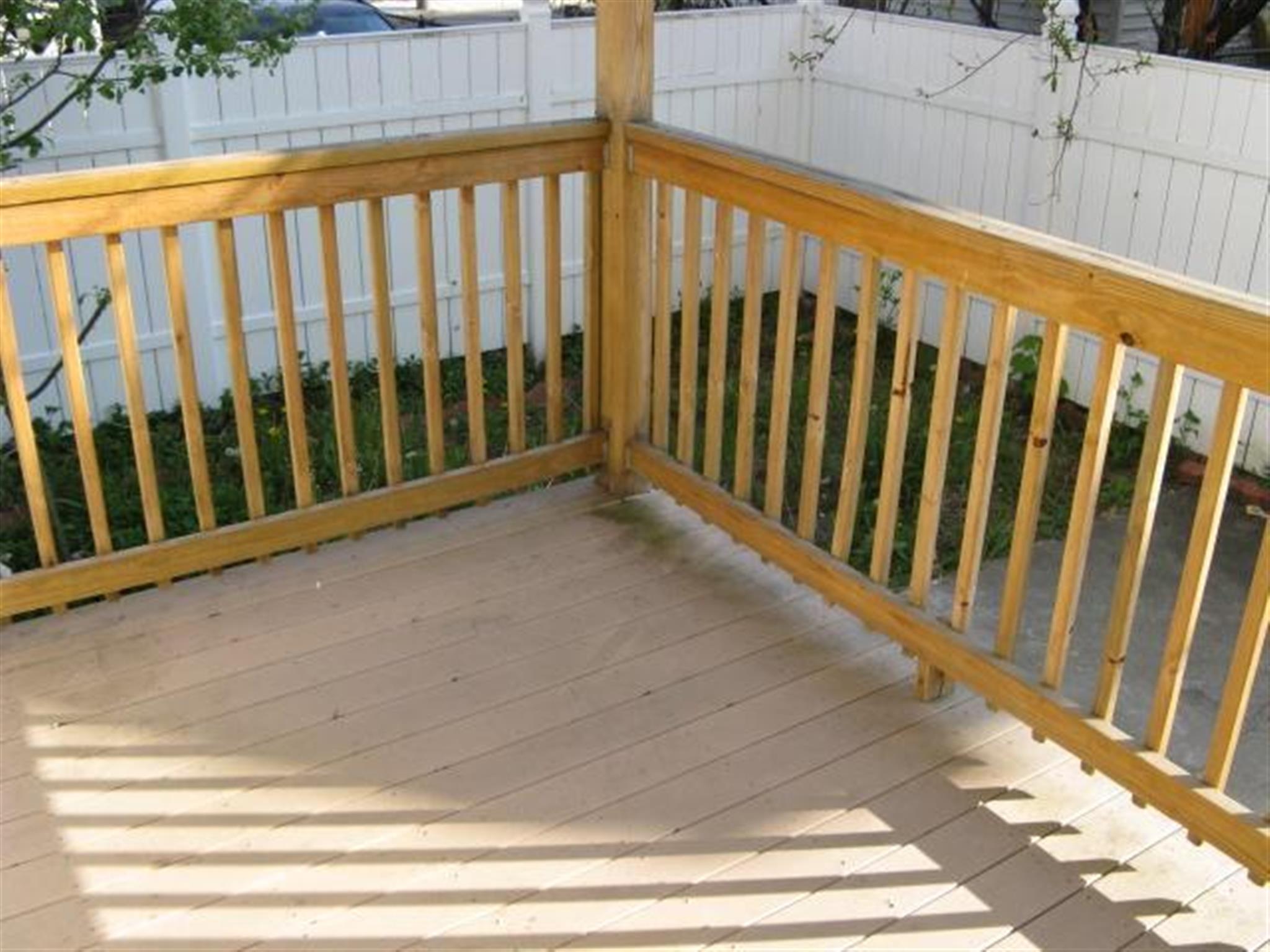 6 Bradford Ave, Medford