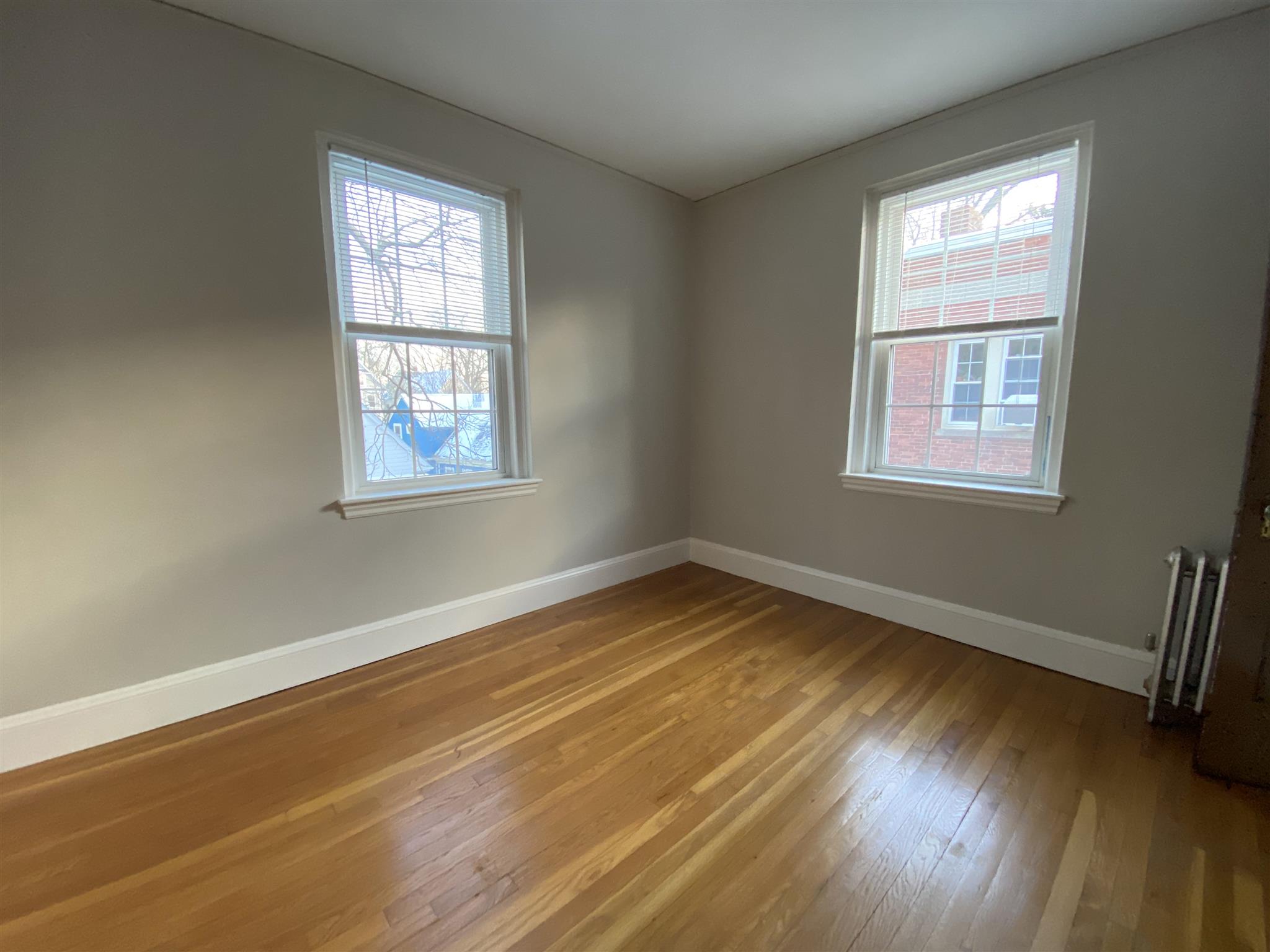 119 College Ave, Davis Square