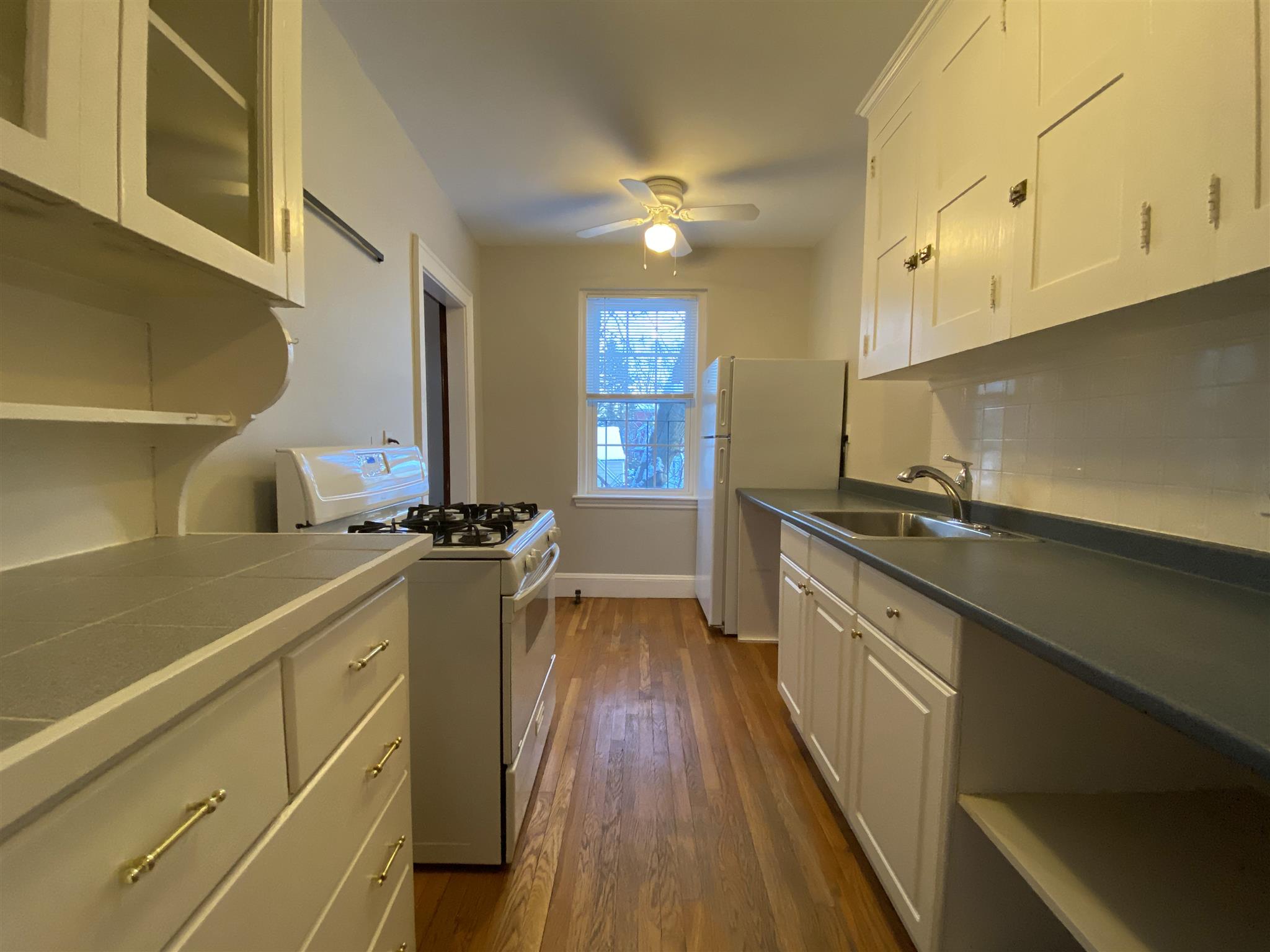 119 College Ave, Davis Square