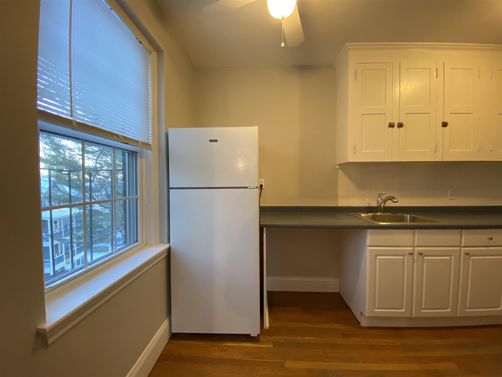 119 College Ave, Davis Square