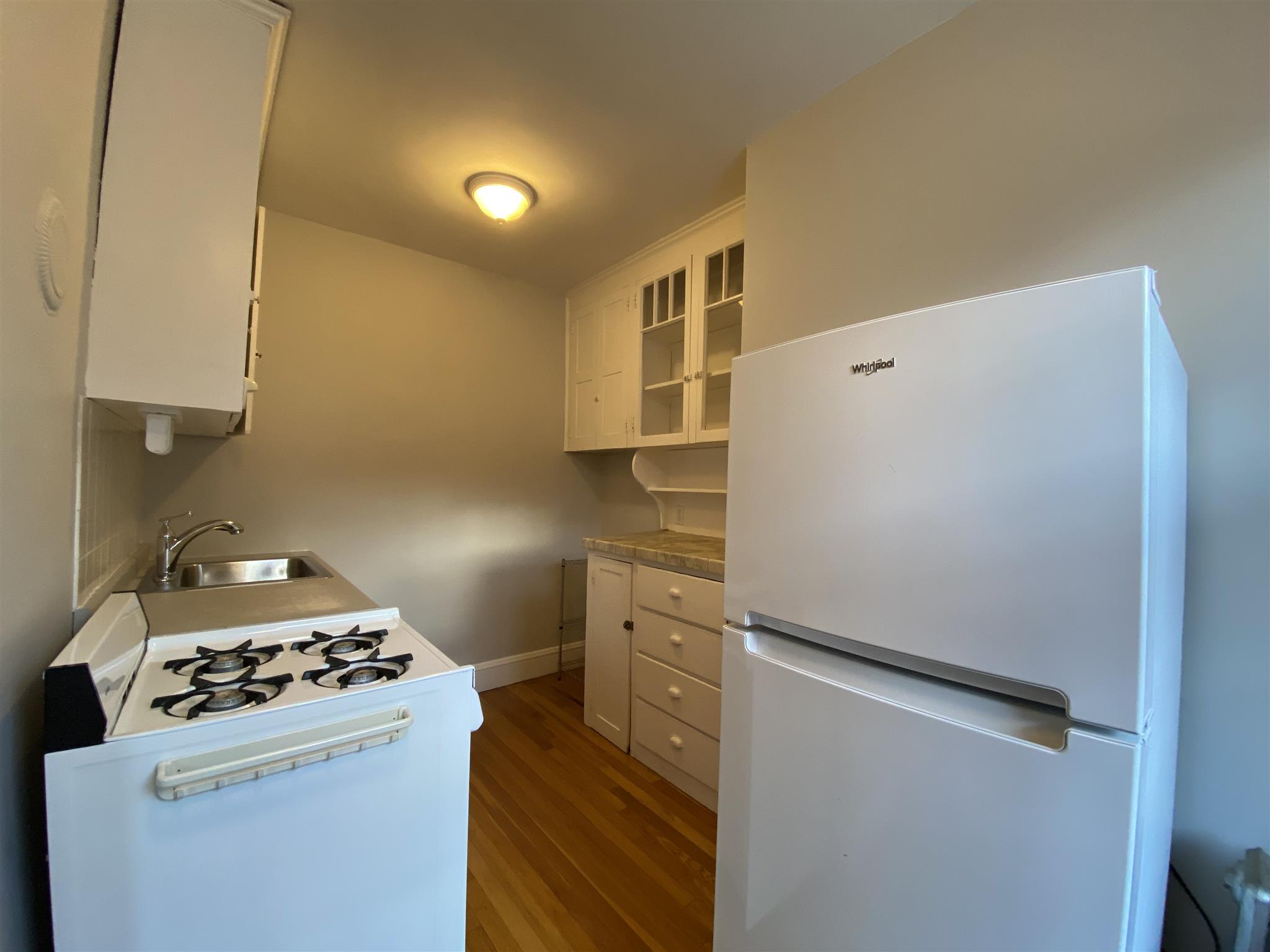 119 College Ave, Davis Square