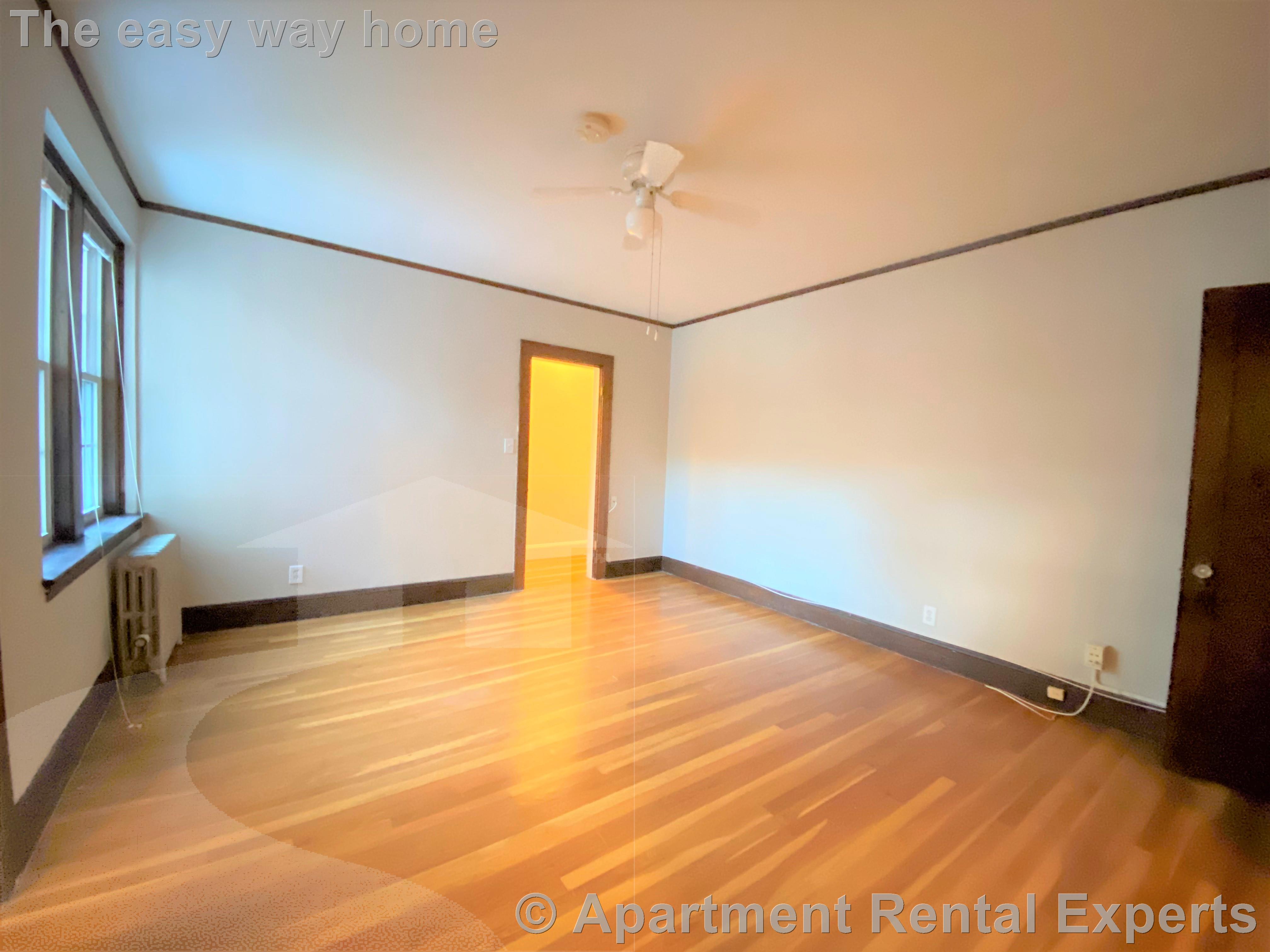 119 College, Davis Square