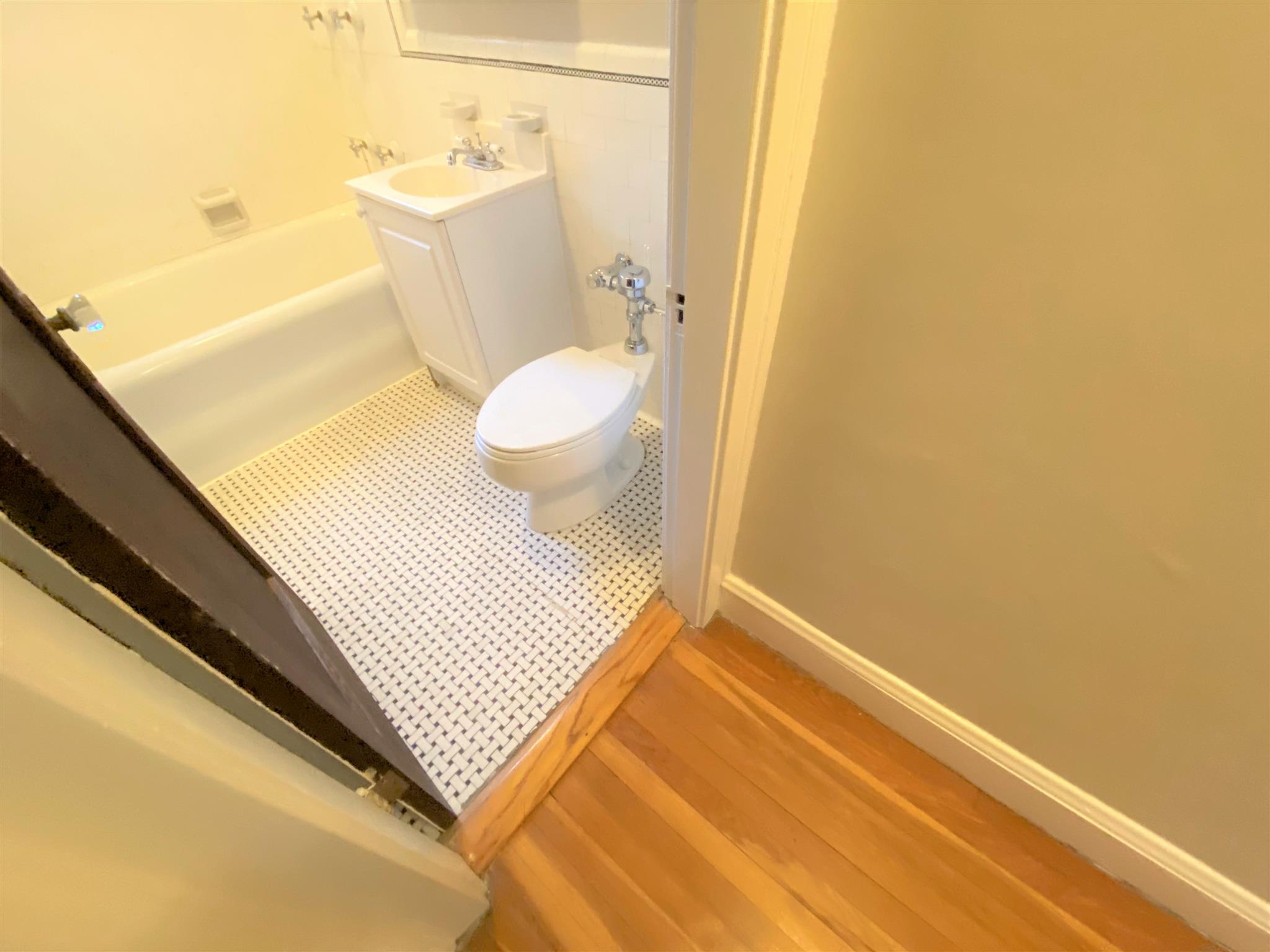 119 College Ave, Davis Square