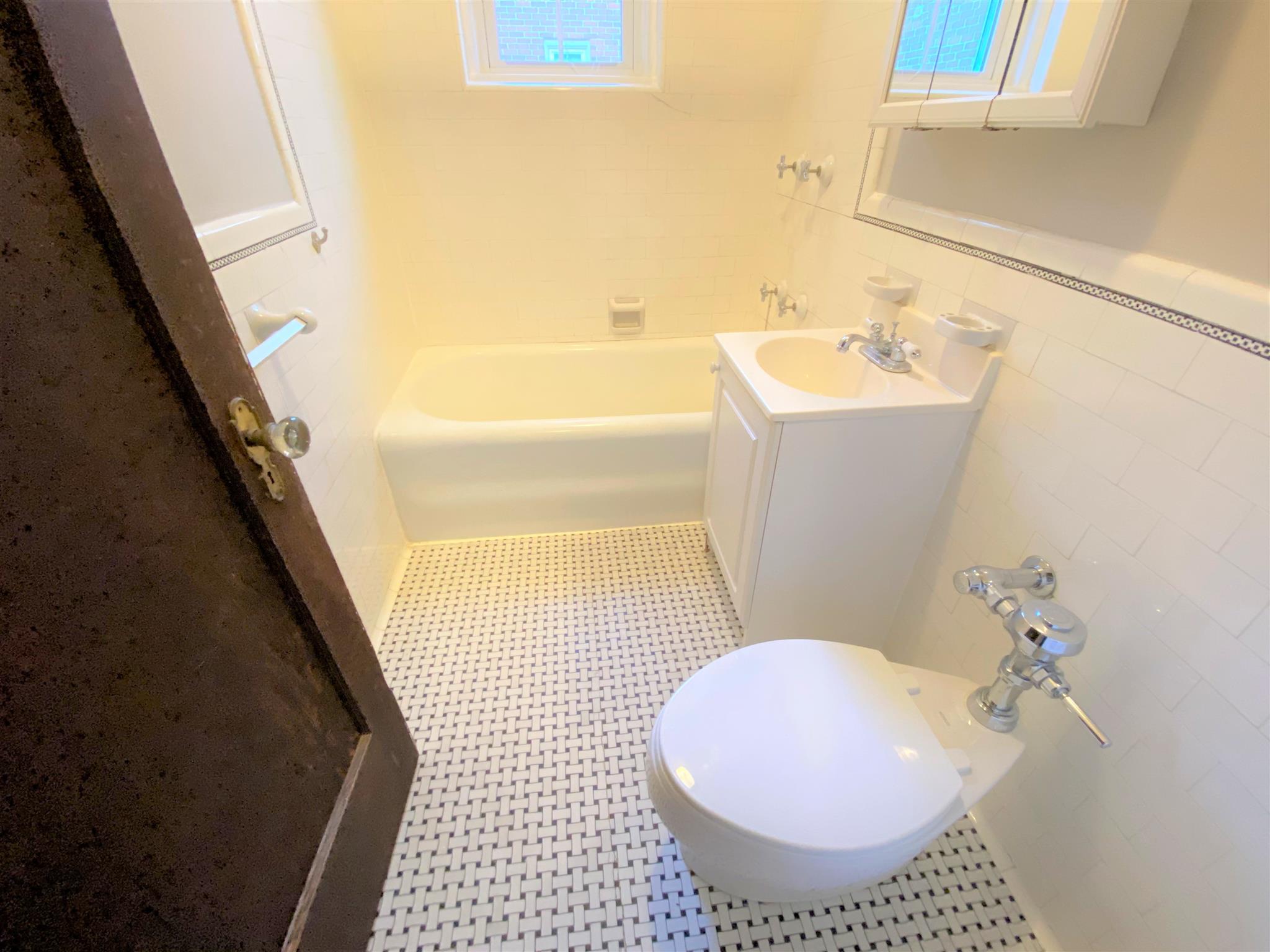 119 College Ave, Powderhouse