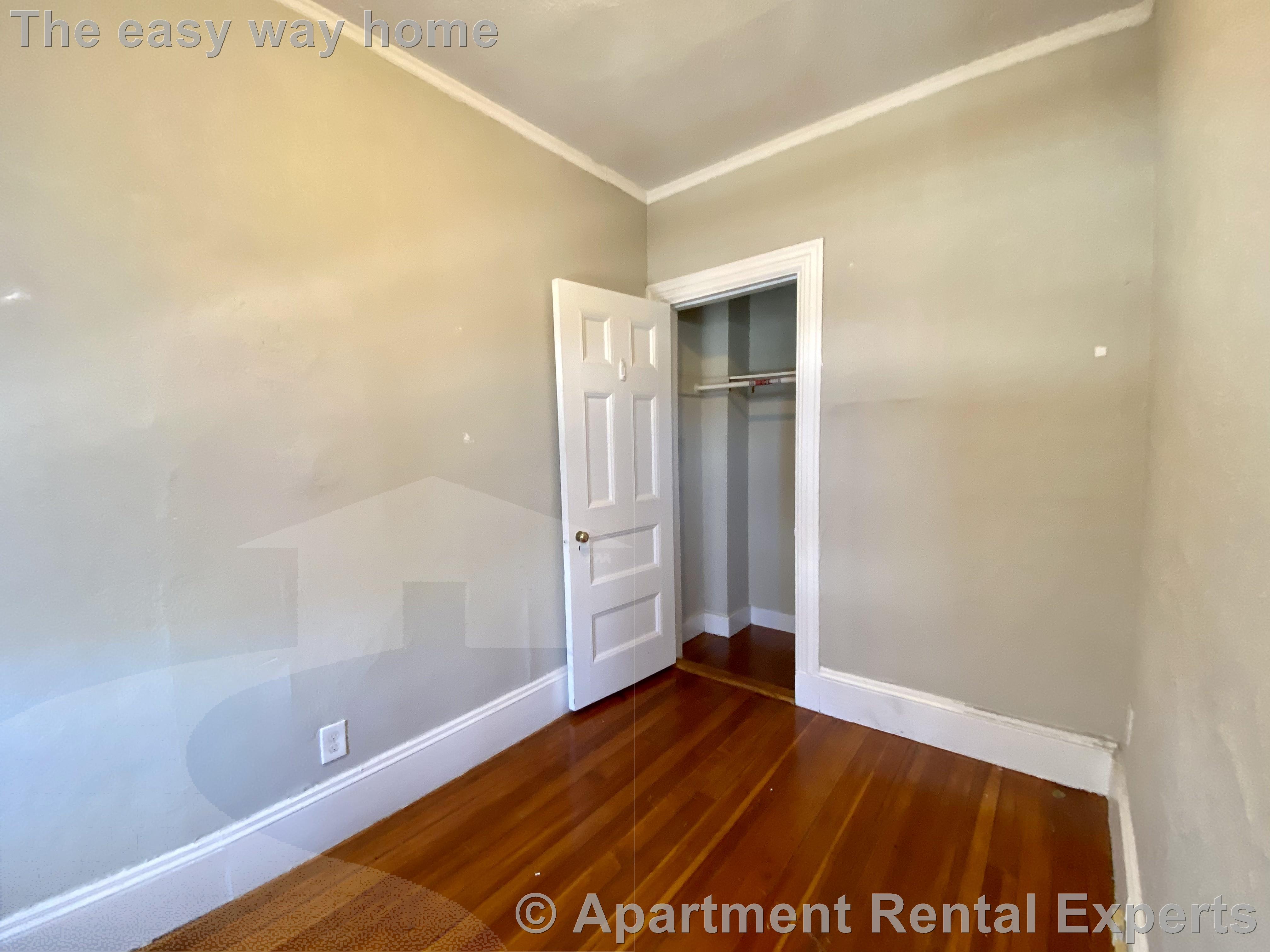 48 Jfk, Harvard Square