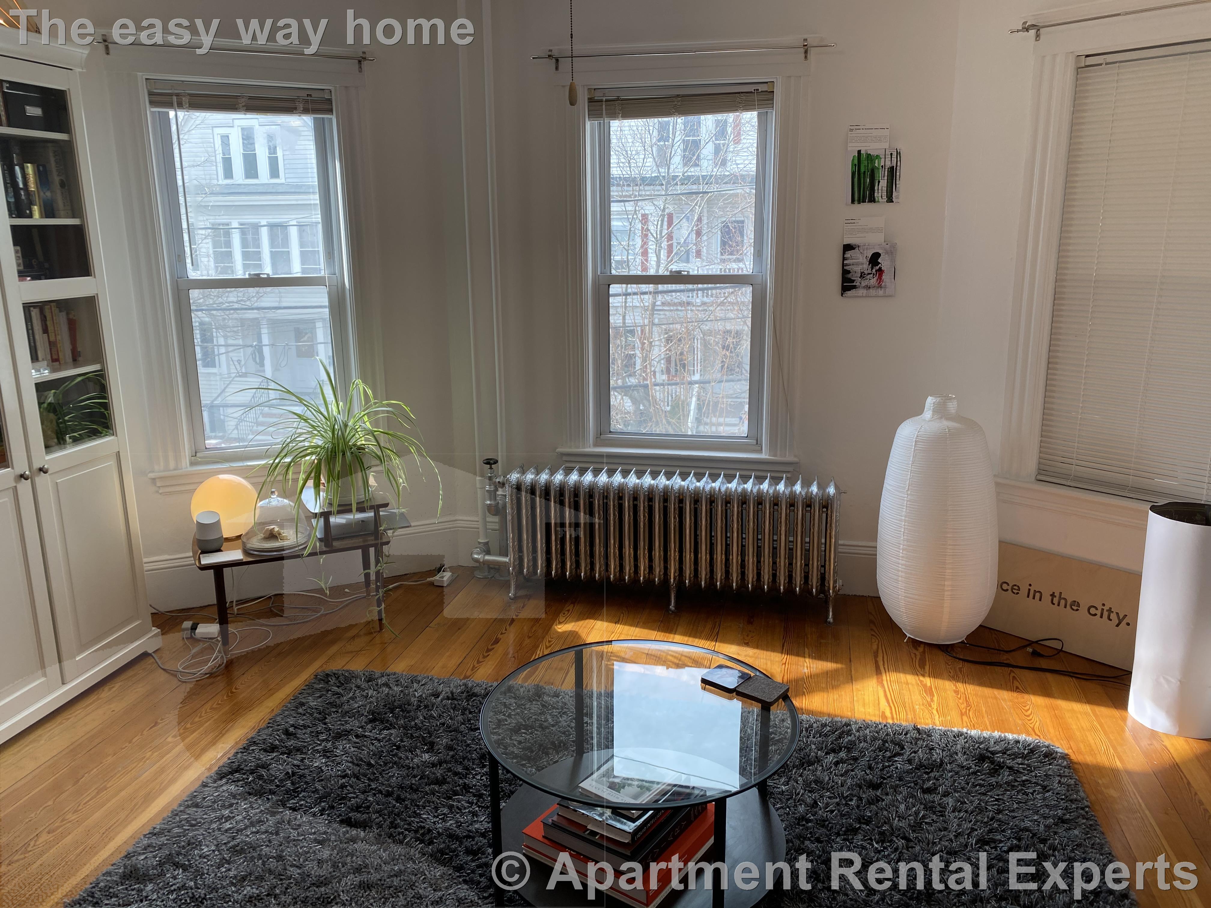 117 Rogers, Ball Square