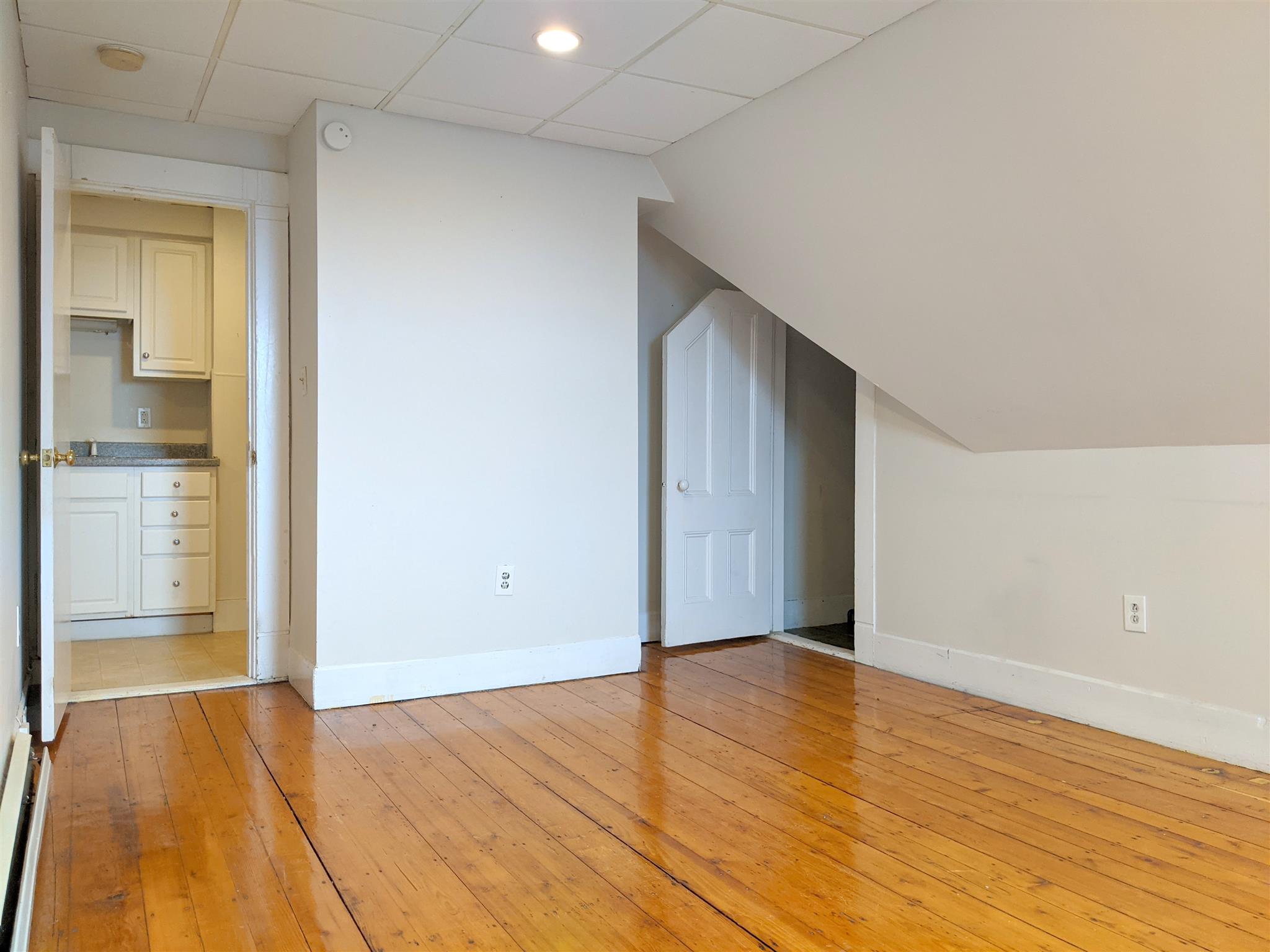7 Putnam St, Prospect Hill