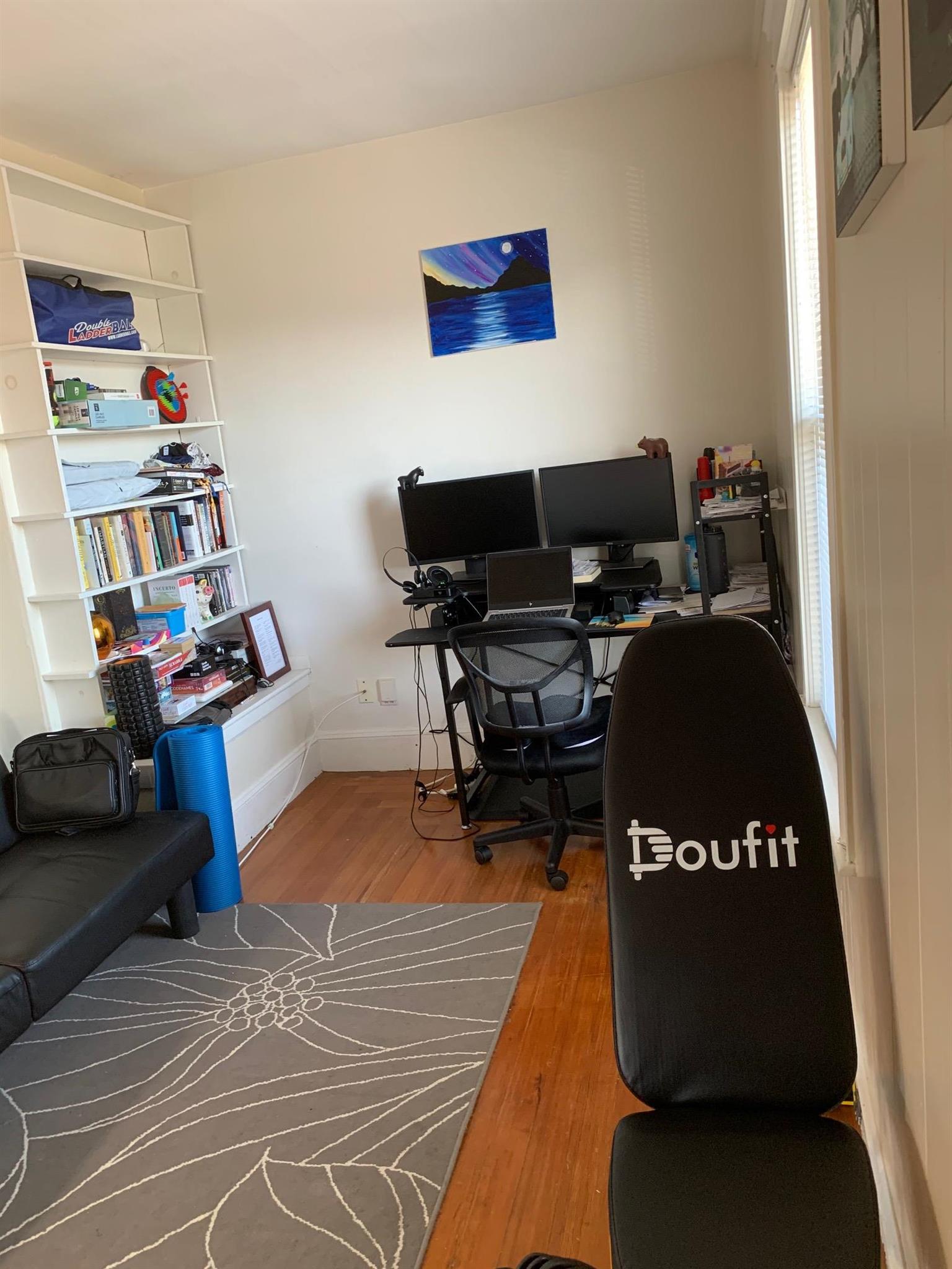 411 Main St, Medford