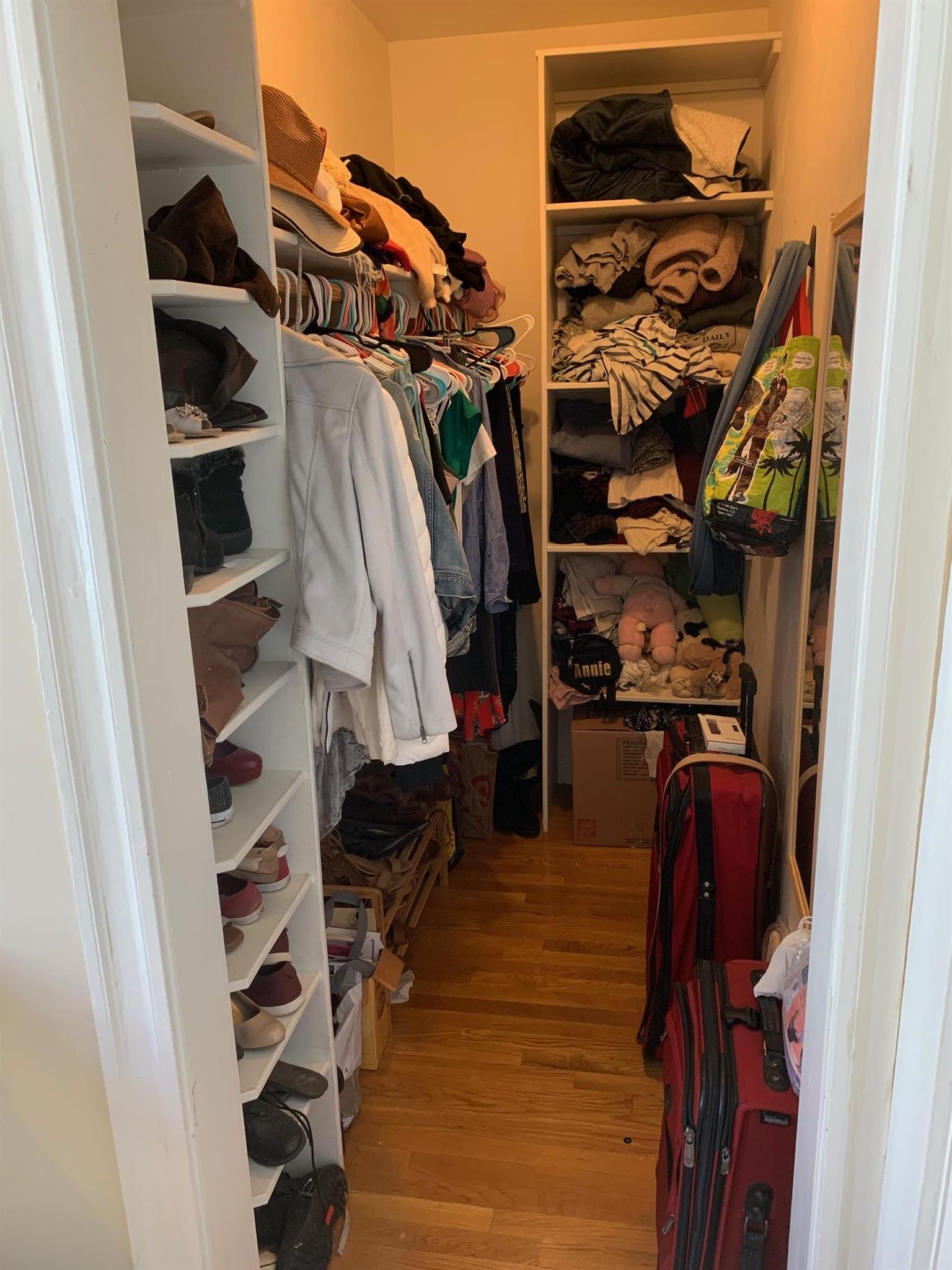 411 Main St, Medford