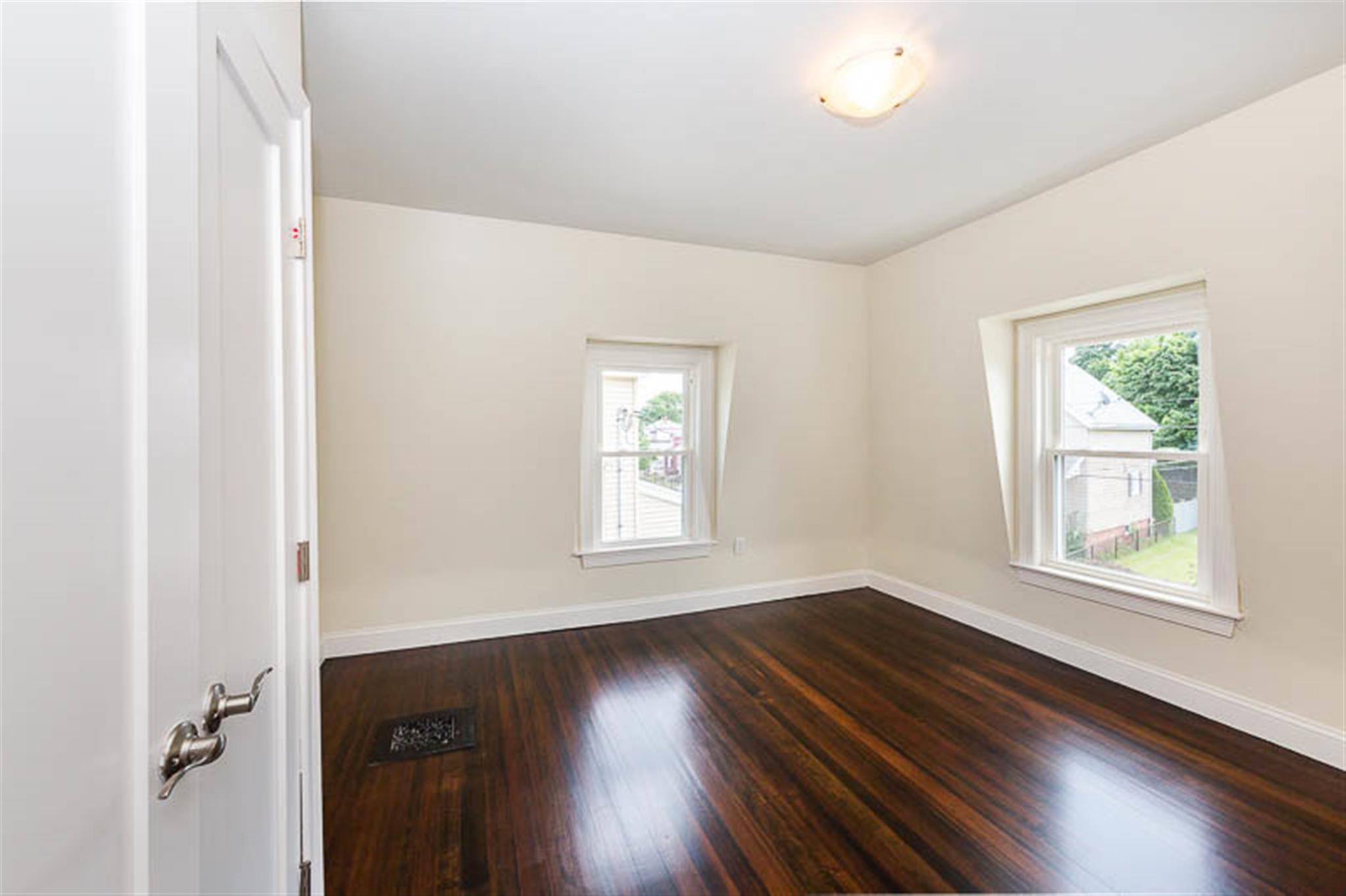 71 Orchard St, Malden