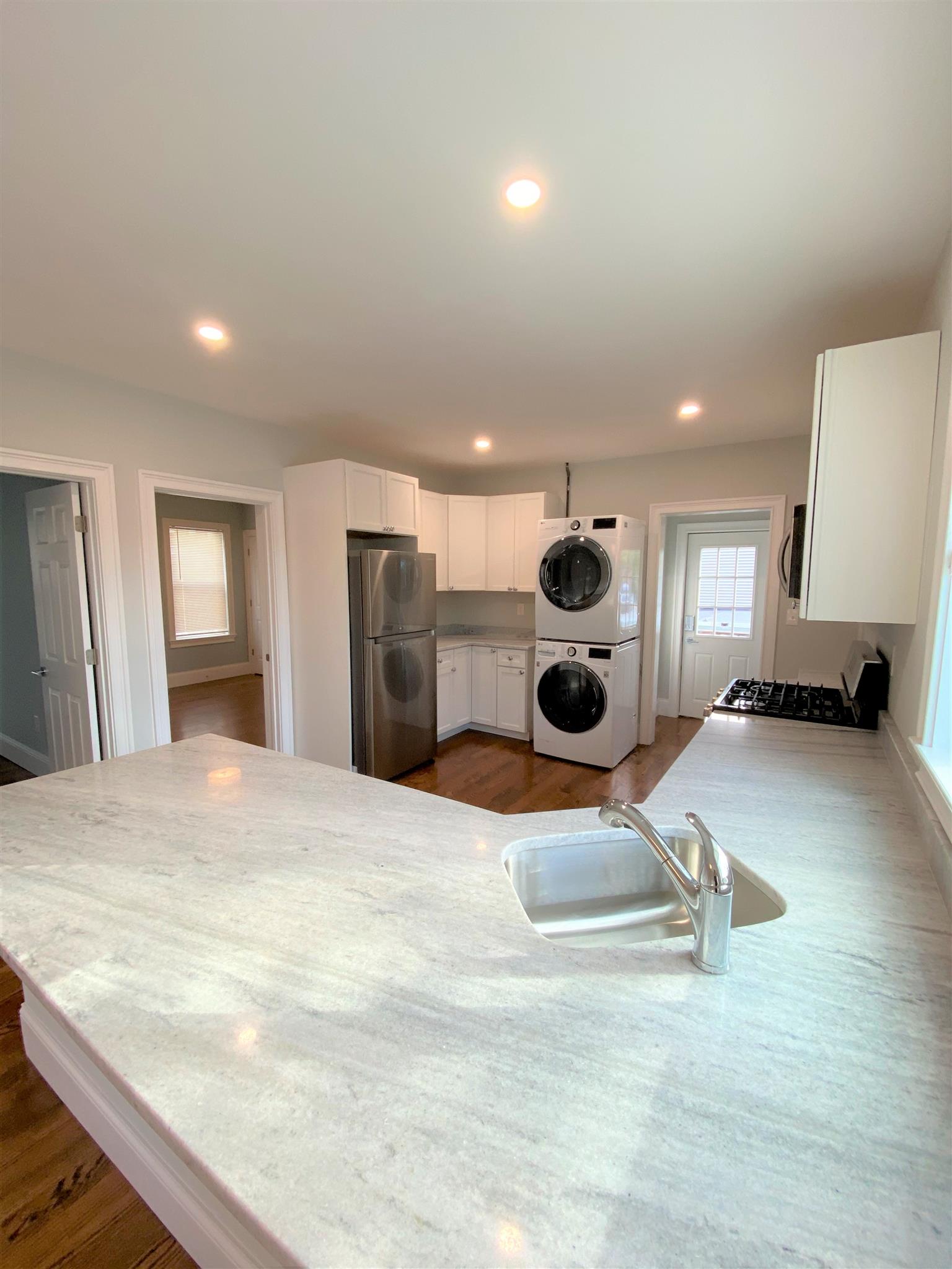 3 Hamilton Rd, Teele Square