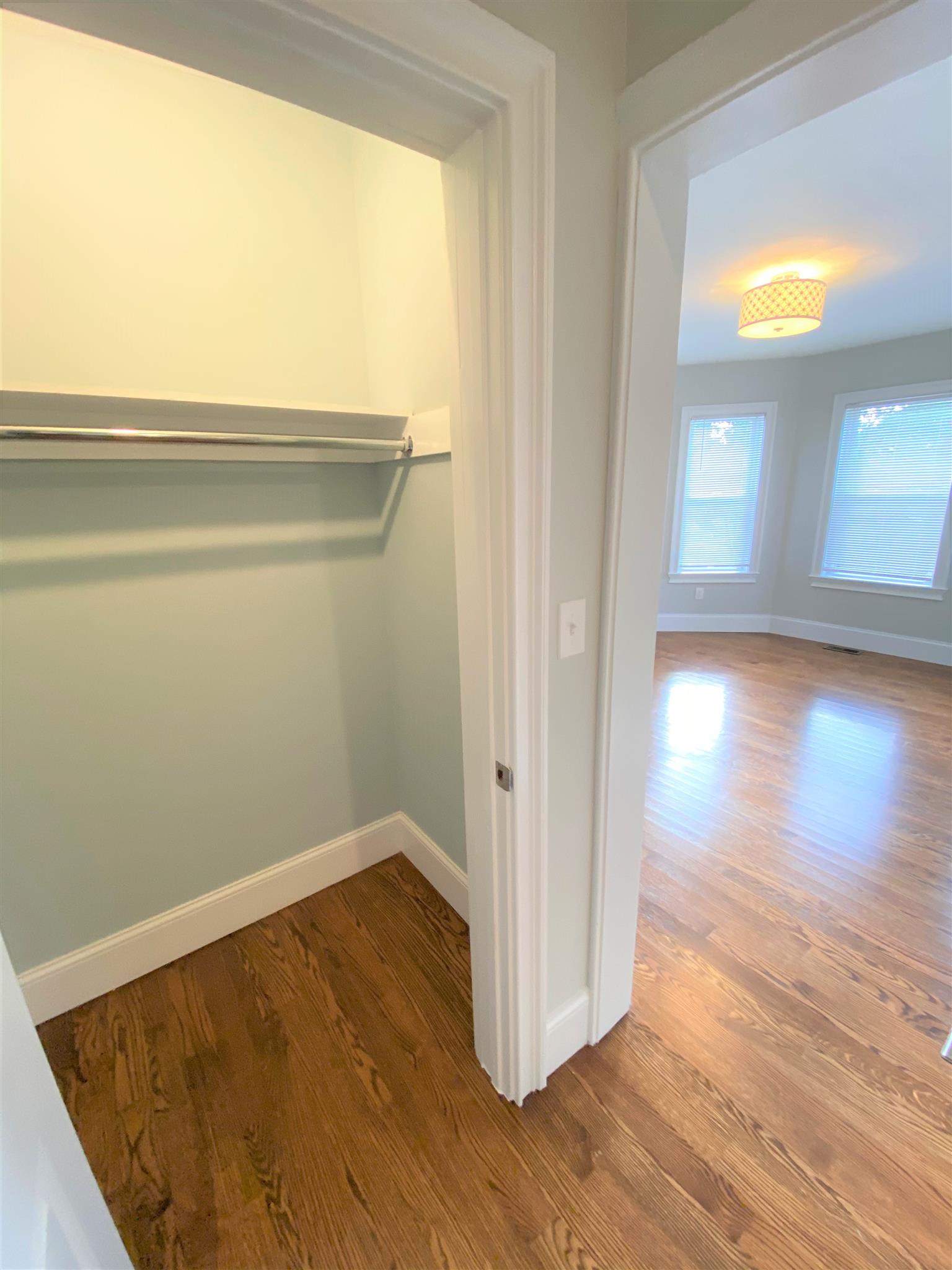 3 Hamilton Rd, Teele Square