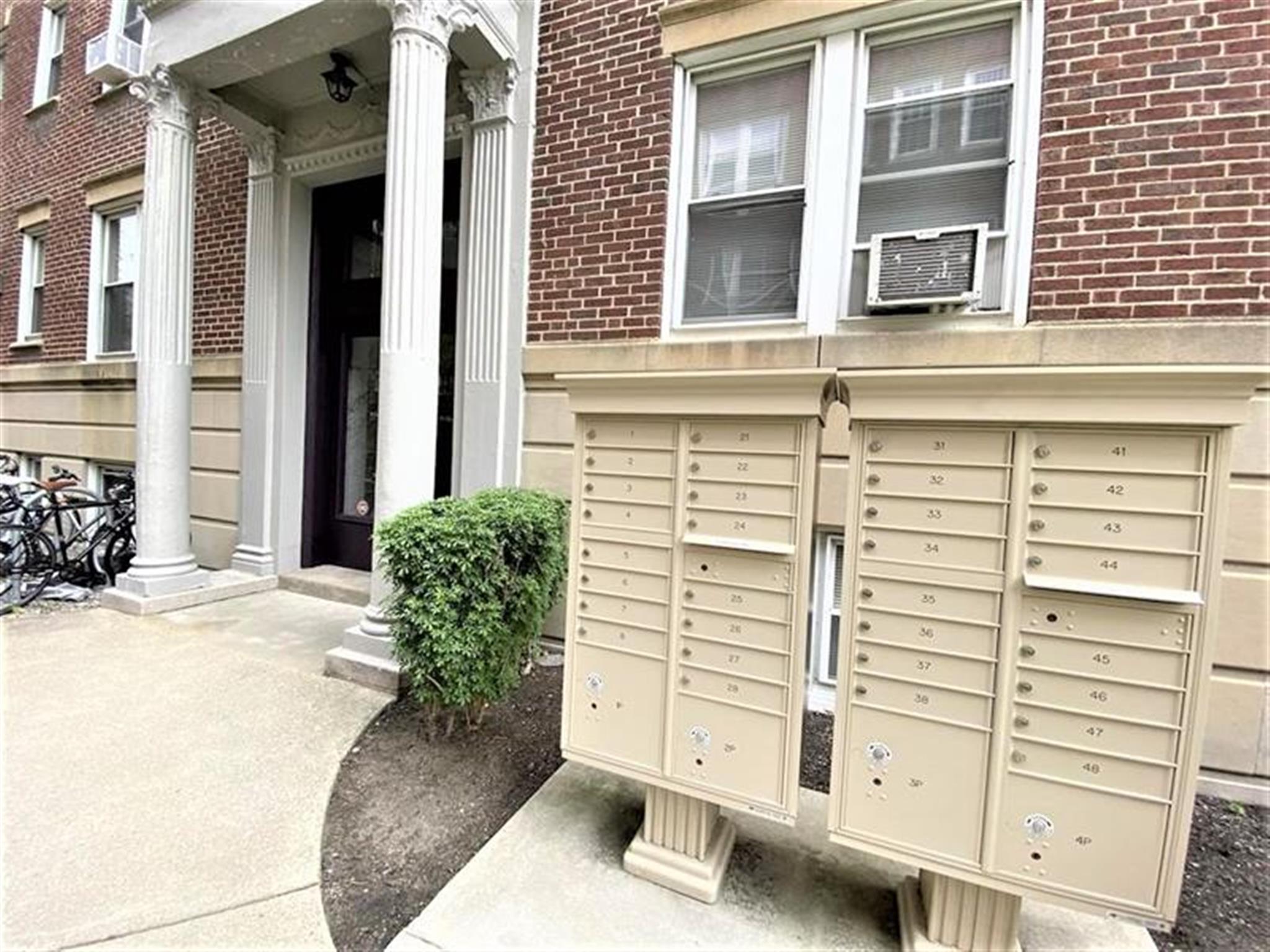 71 Martin St, Harvard Square