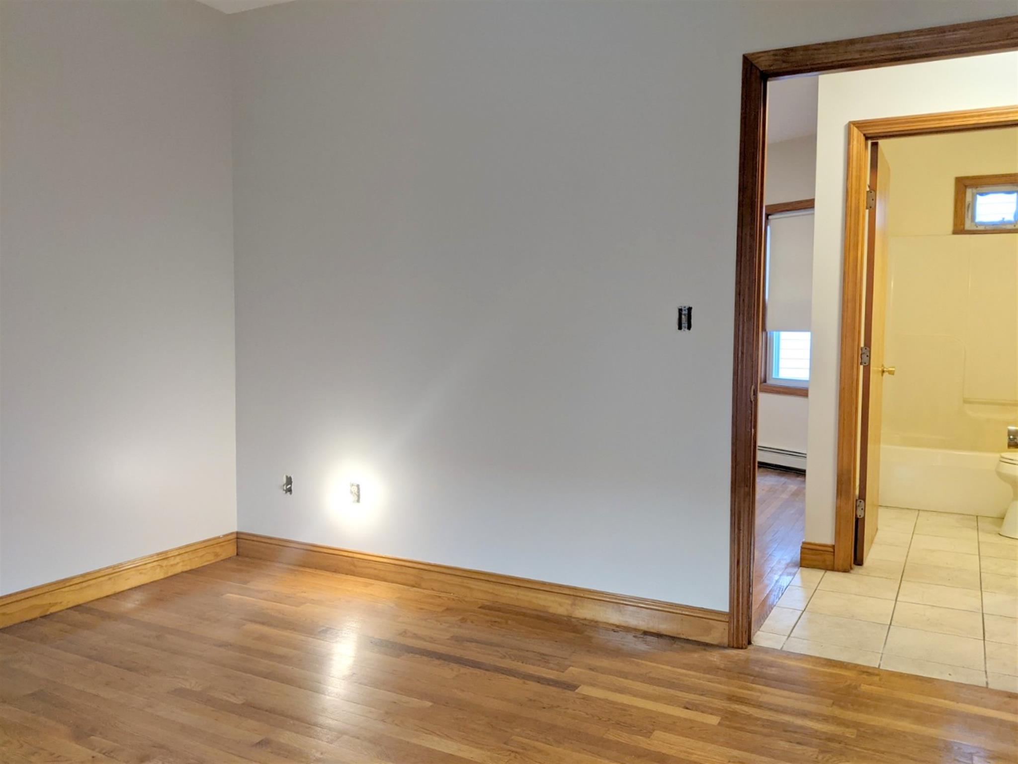 12 Fenwick St, Magoun Square