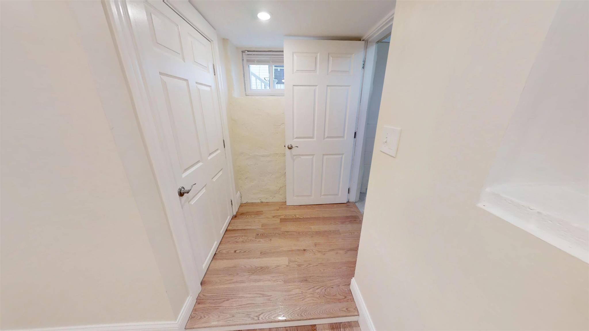 219 Holland St, Davis Square