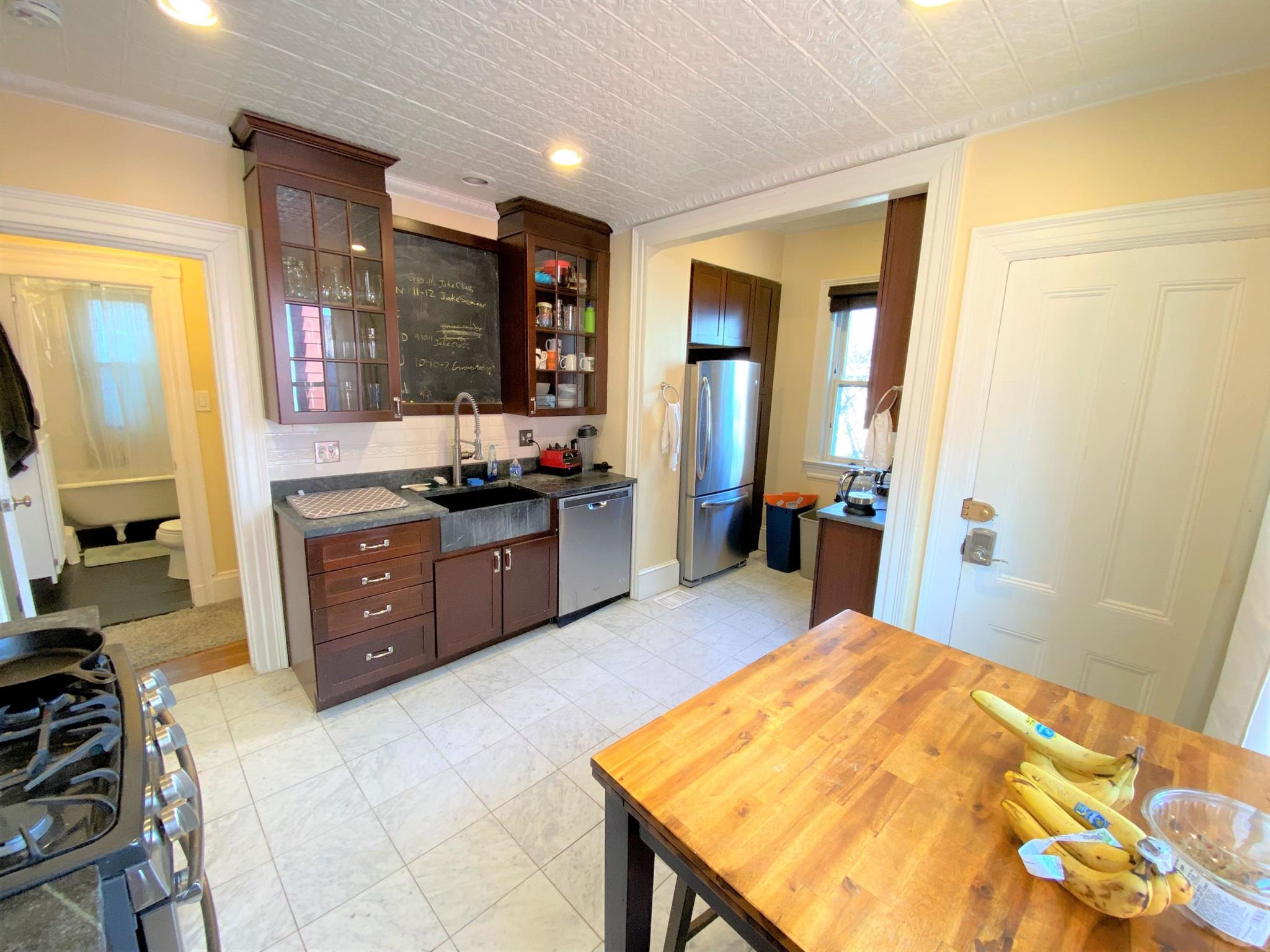 381 Highland Ave, Davis Square