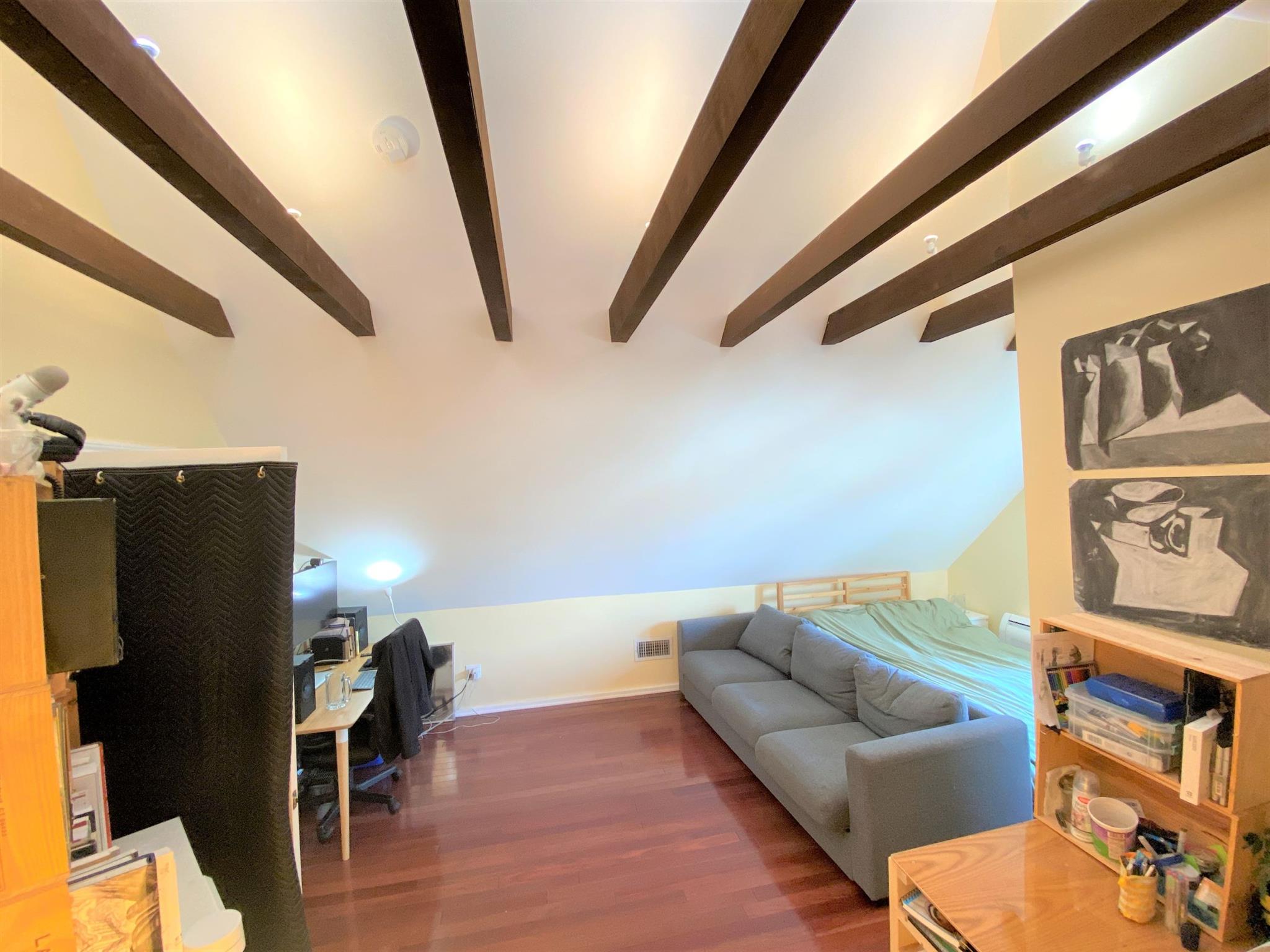 381 Highland Ave, Davis Square