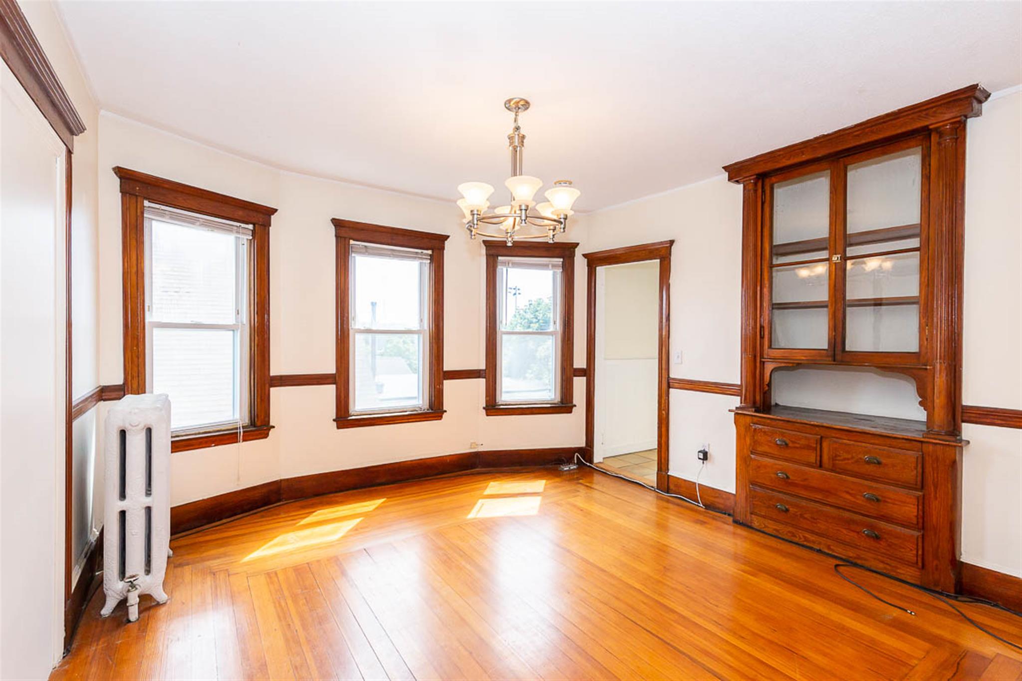 600 Broadway, Ball Square