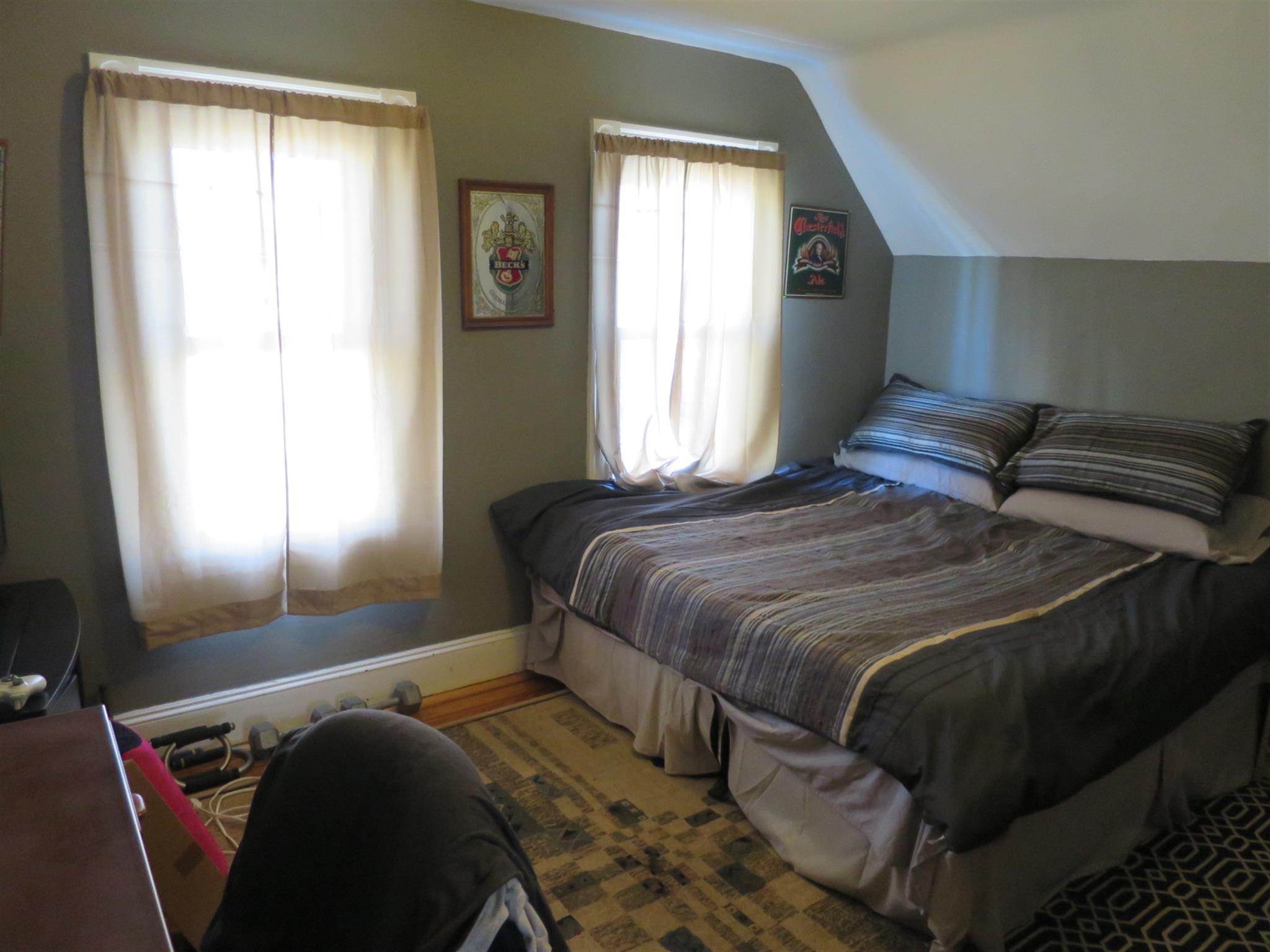 22 Spencer Ave, Davis Square