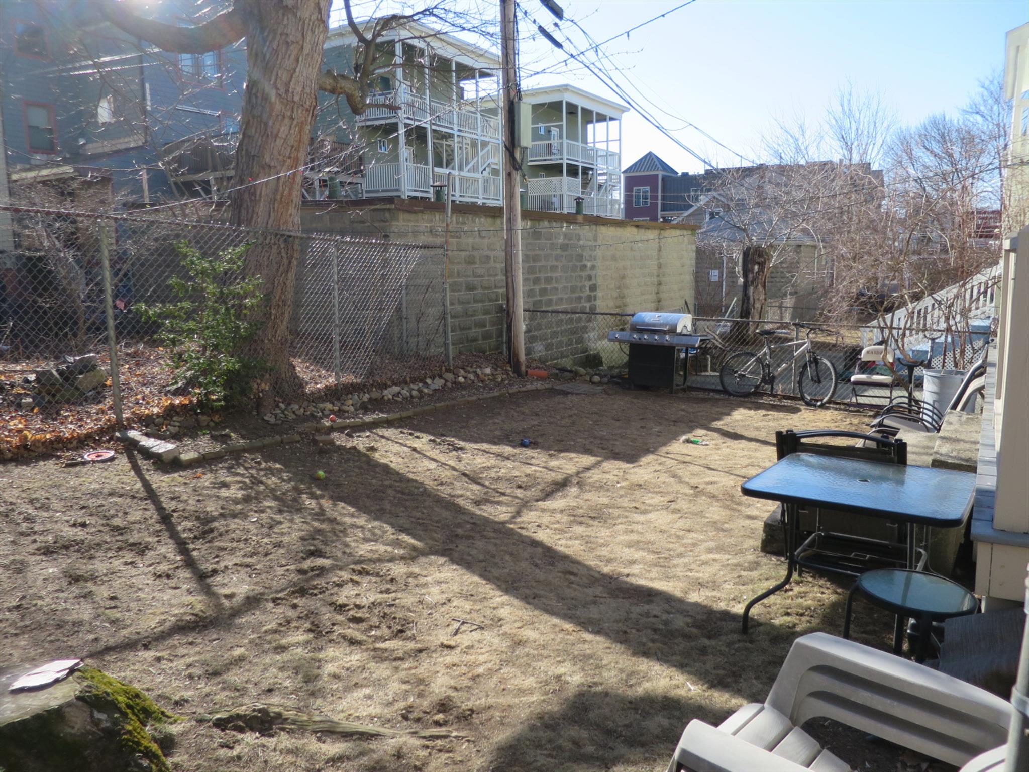 22 Spencer Ave, Davis Square