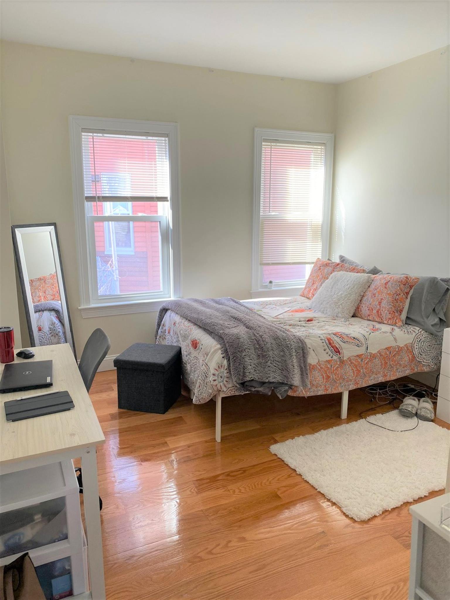 78 Morrison Ave, Davis Square