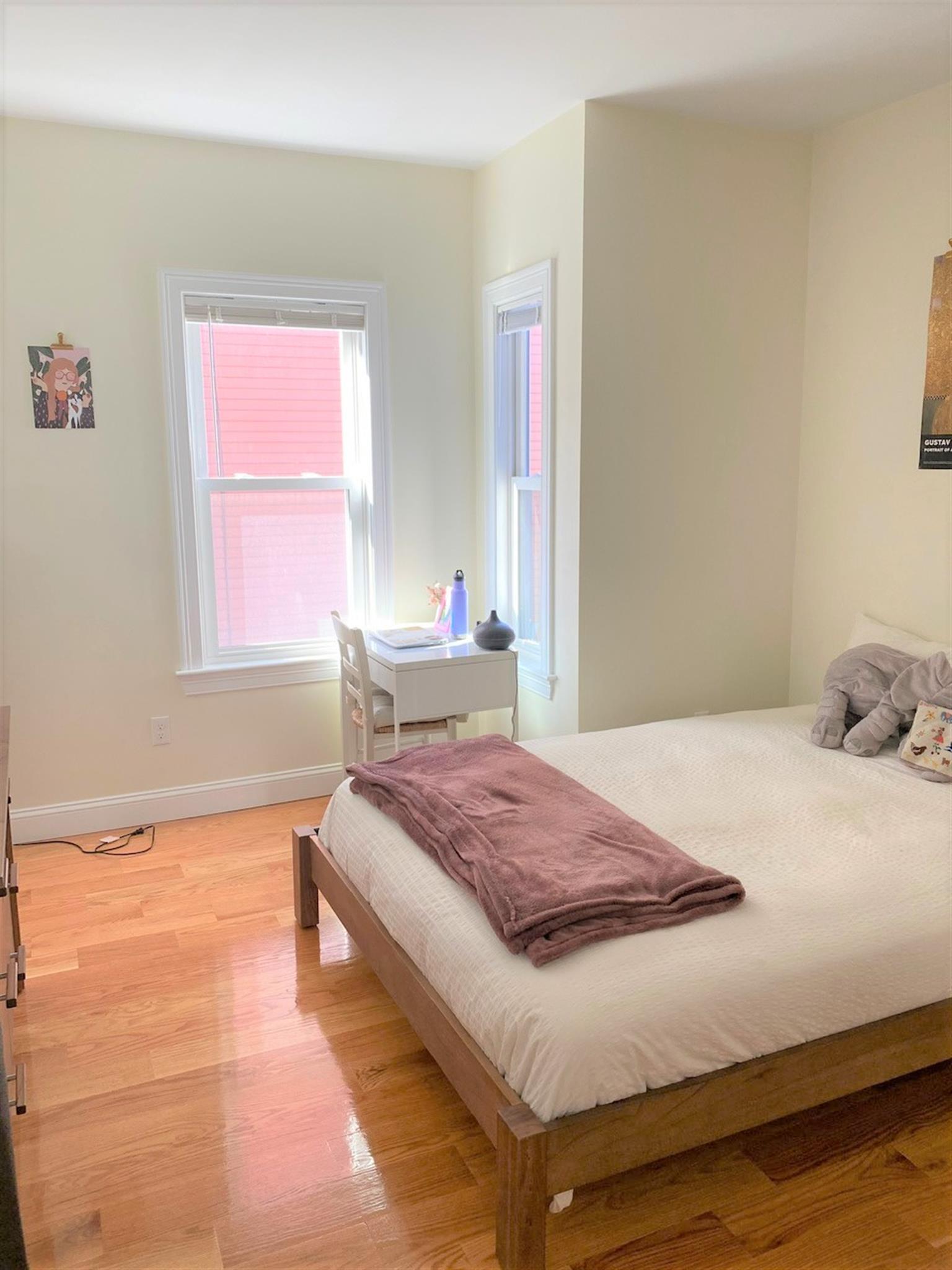 78 Morrison Ave, Davis Square