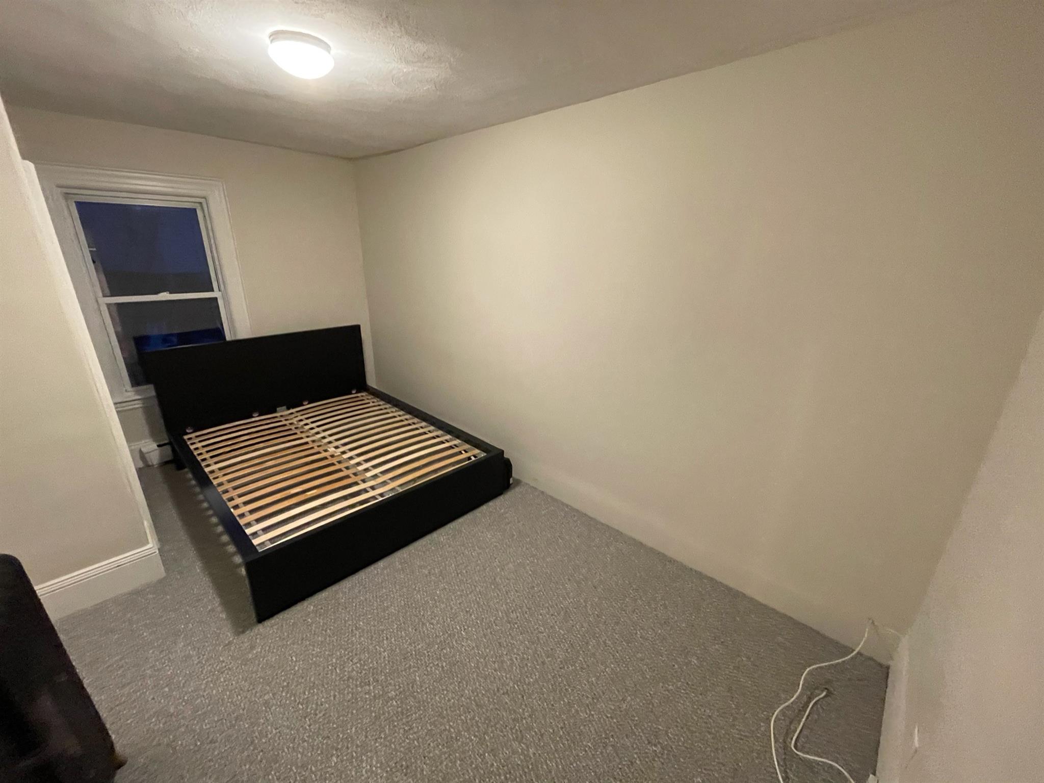 301 Boston Ave, Medford