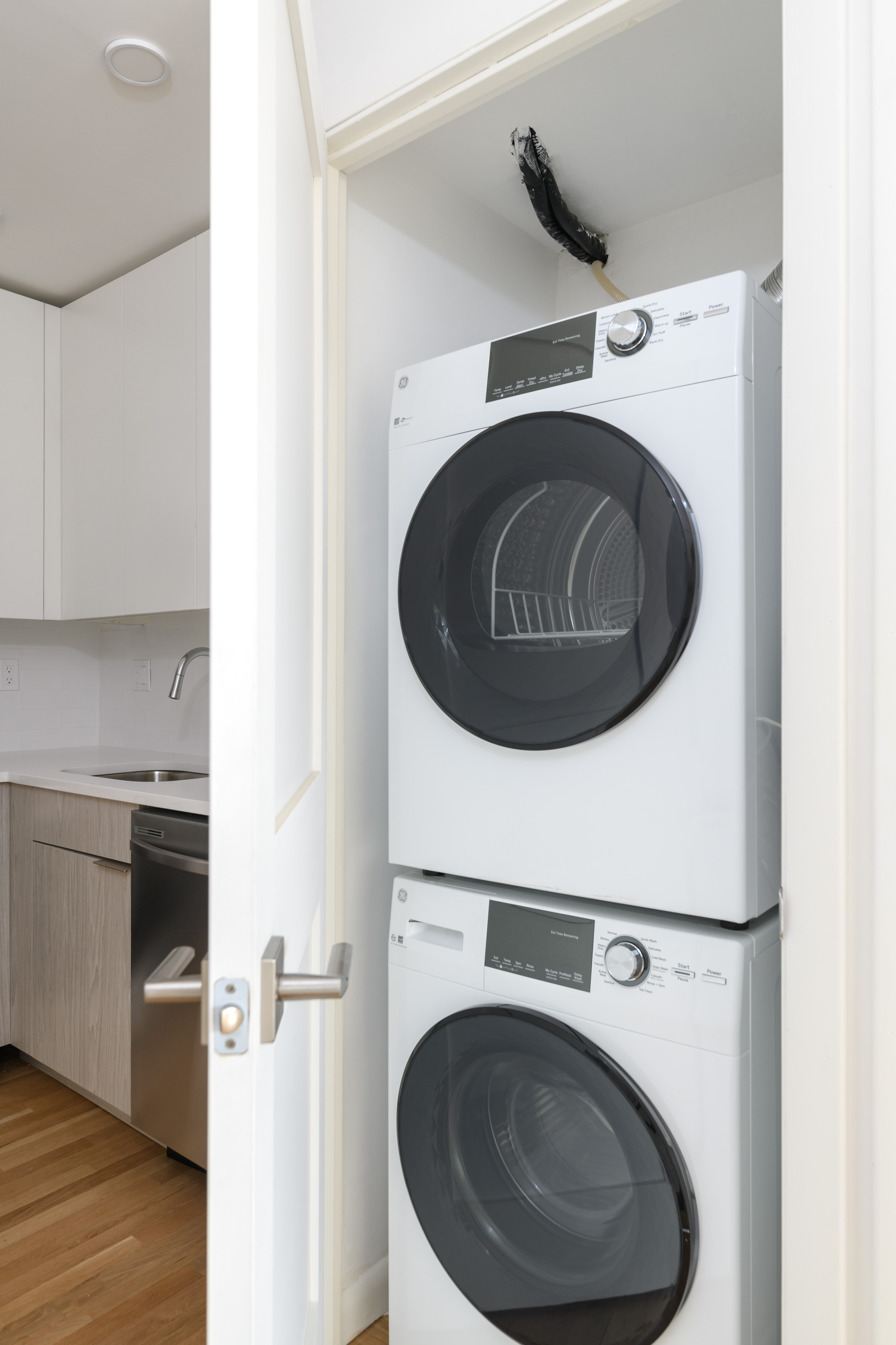 44 Parker Hill Ave, Mission Hill