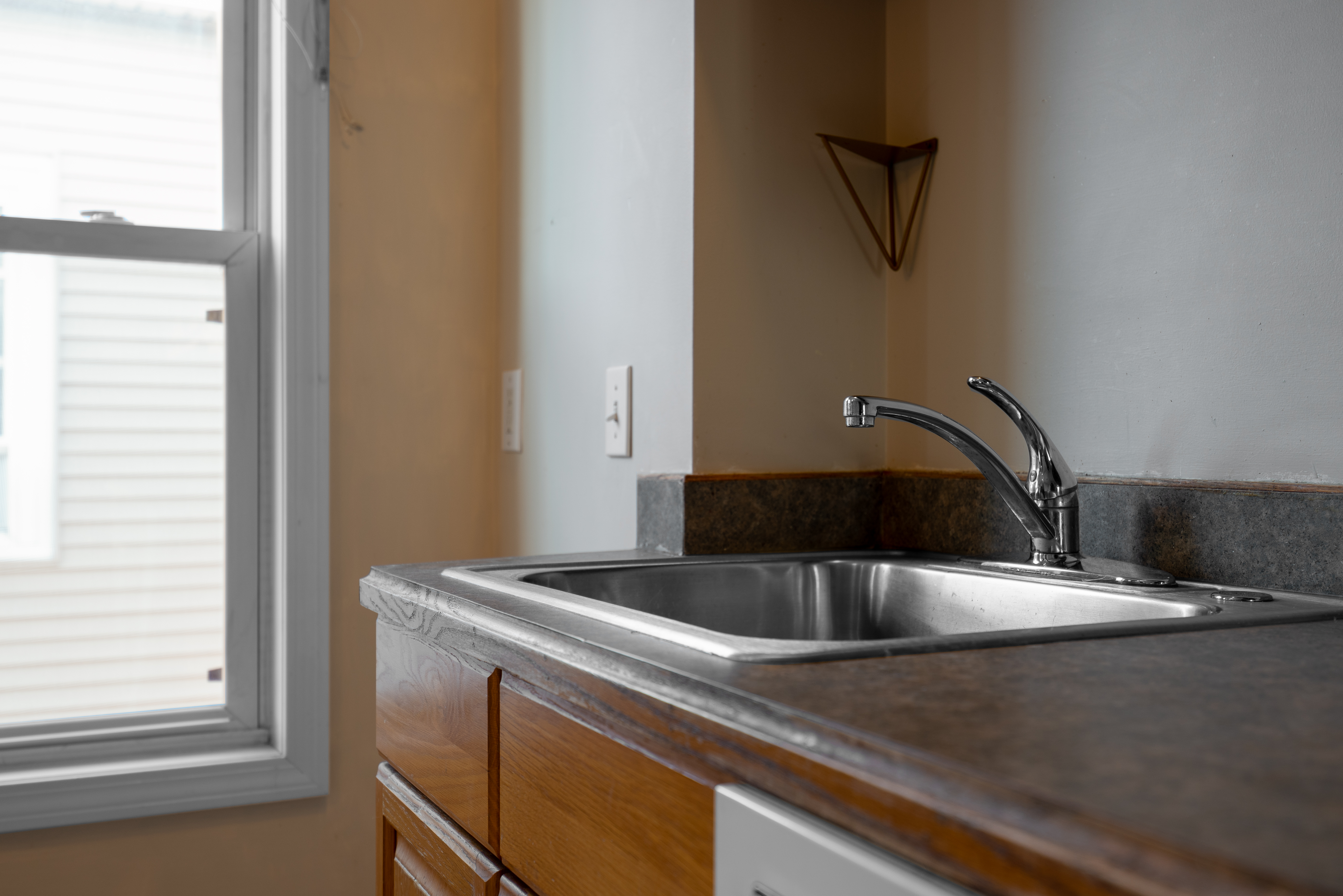 10 Speridakis Ter, Cambridgeport