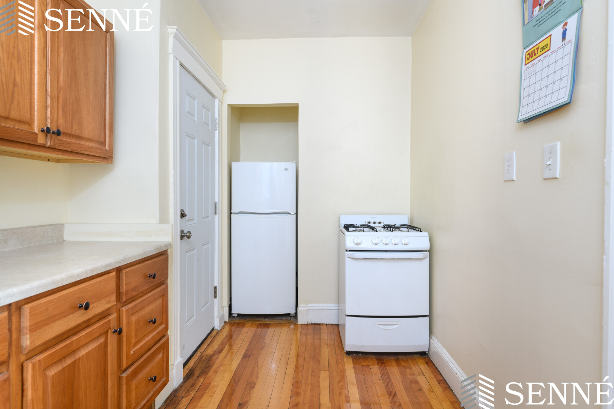 465 Broadway, South Medford