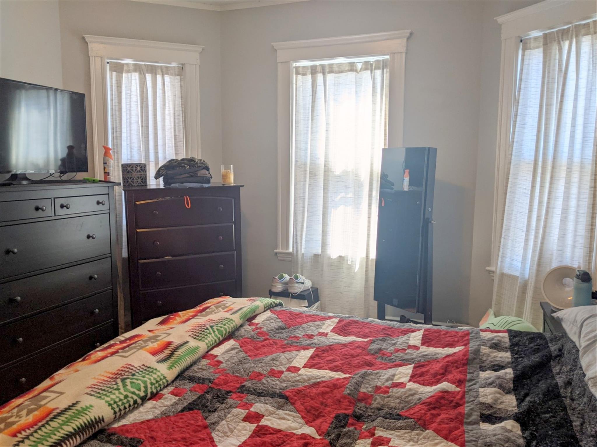 1249 Broadway, Teele Square