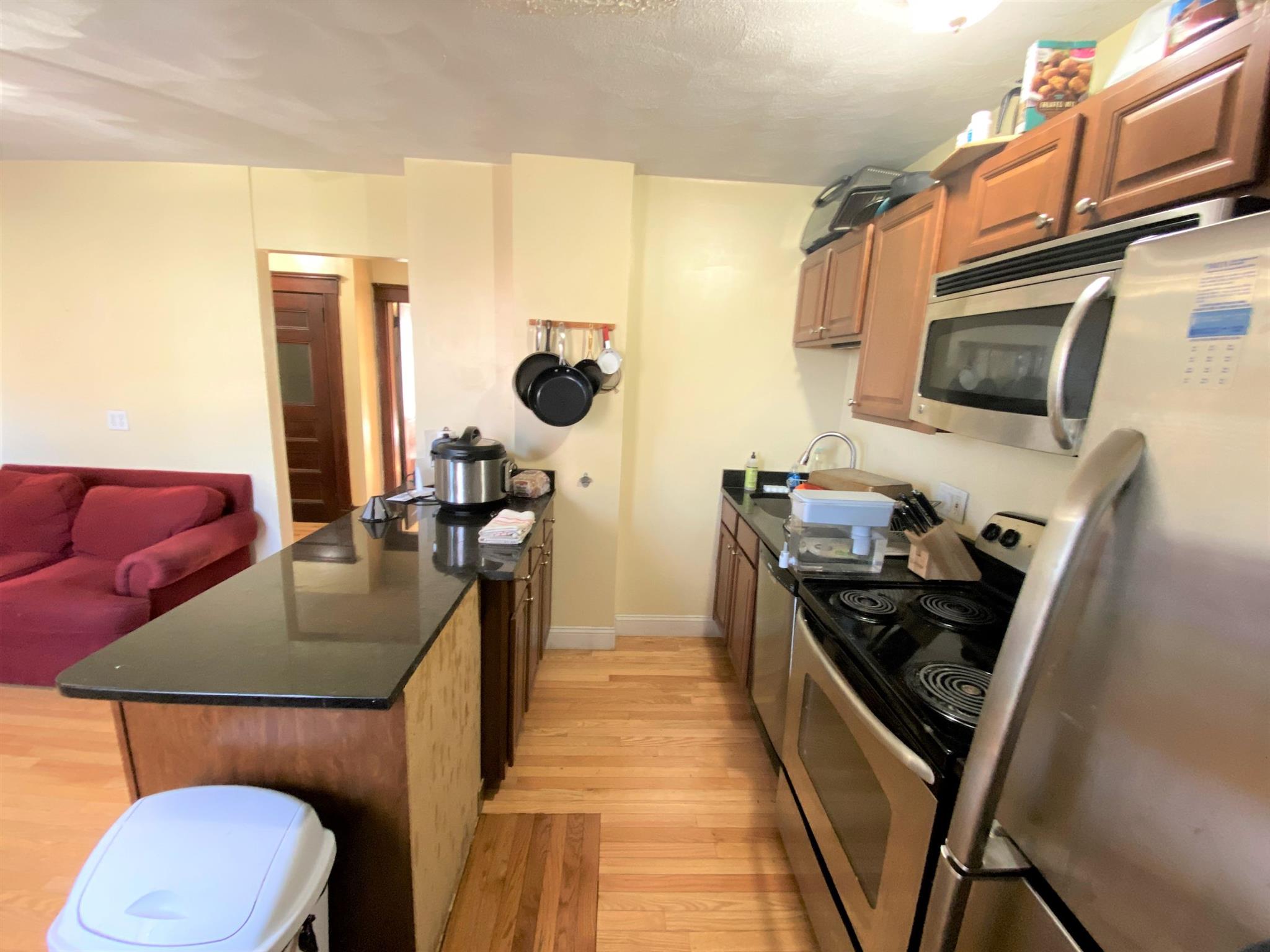 221 Holland St, Davis Square