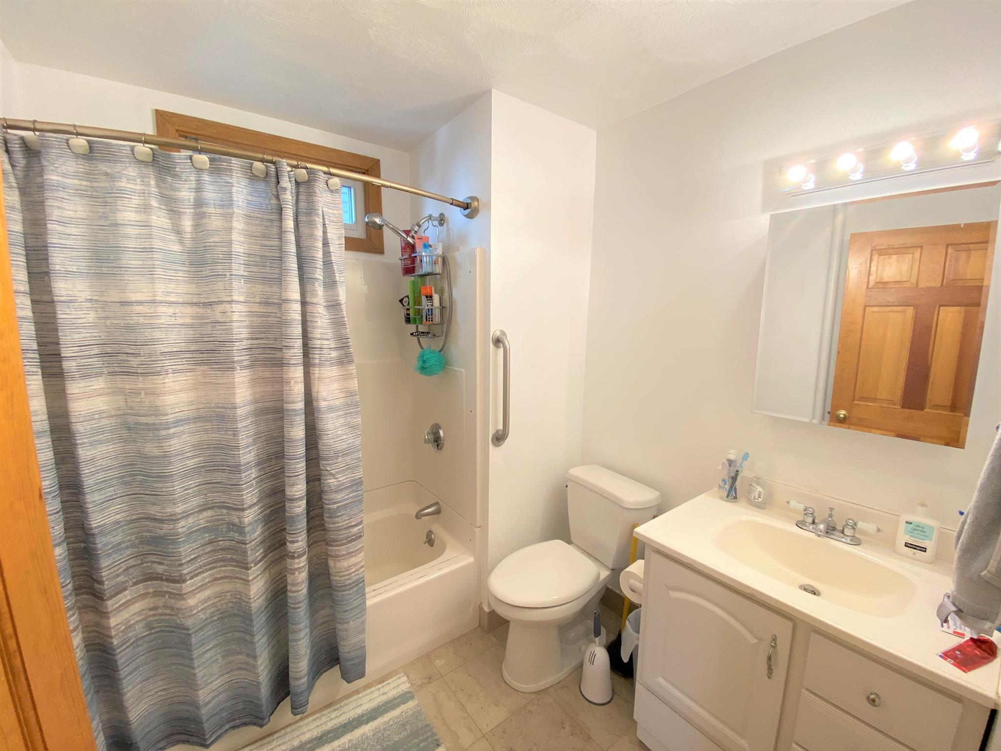 35 Hancock St, Davis Square