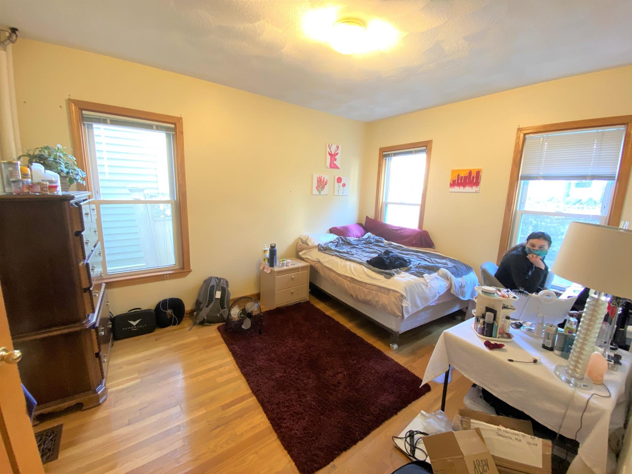 35 Hancock St, Davis Square